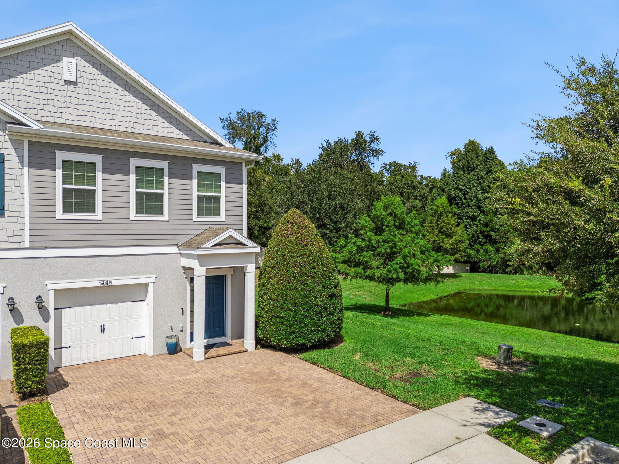 1445 River Rock Court — photo