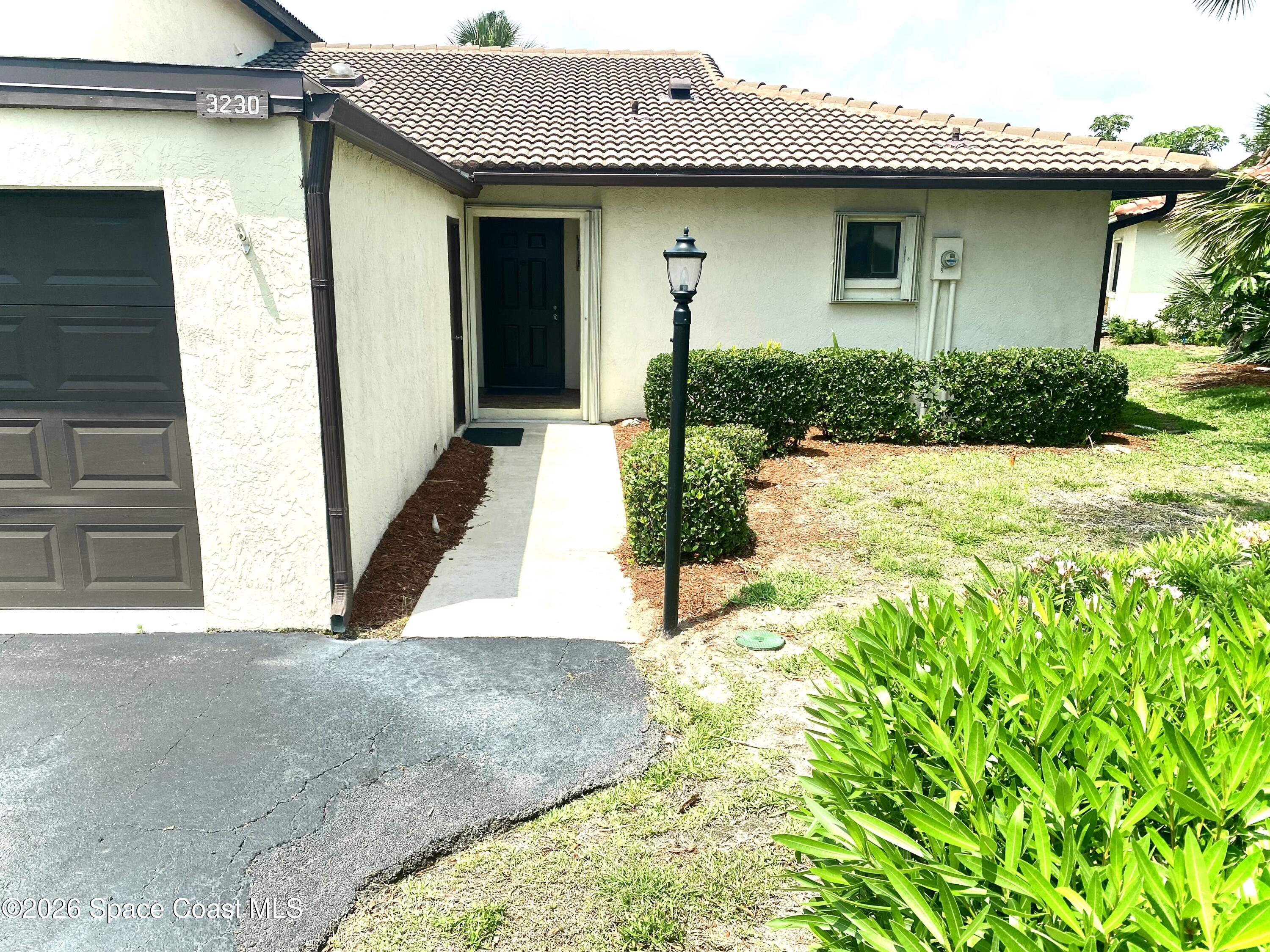 3230 Beach View Way — photo