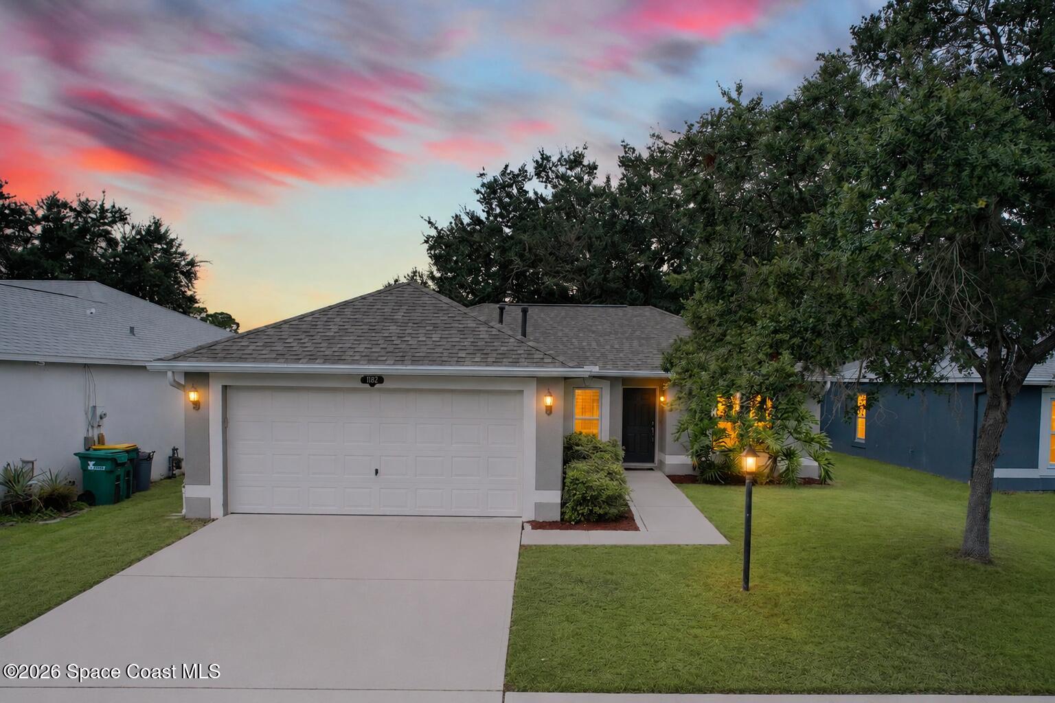1552 Vista Lake Circle — photo