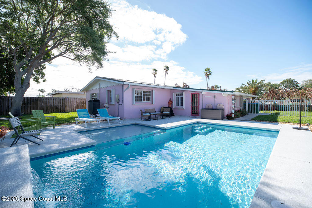 238 Harbor Drive — photo