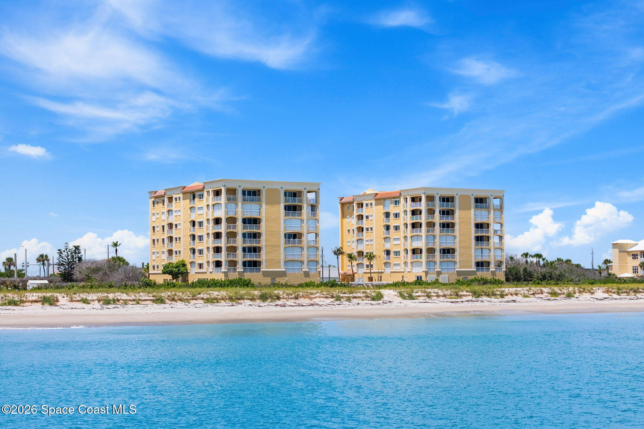 1095 Highway A1a 2401 — photo