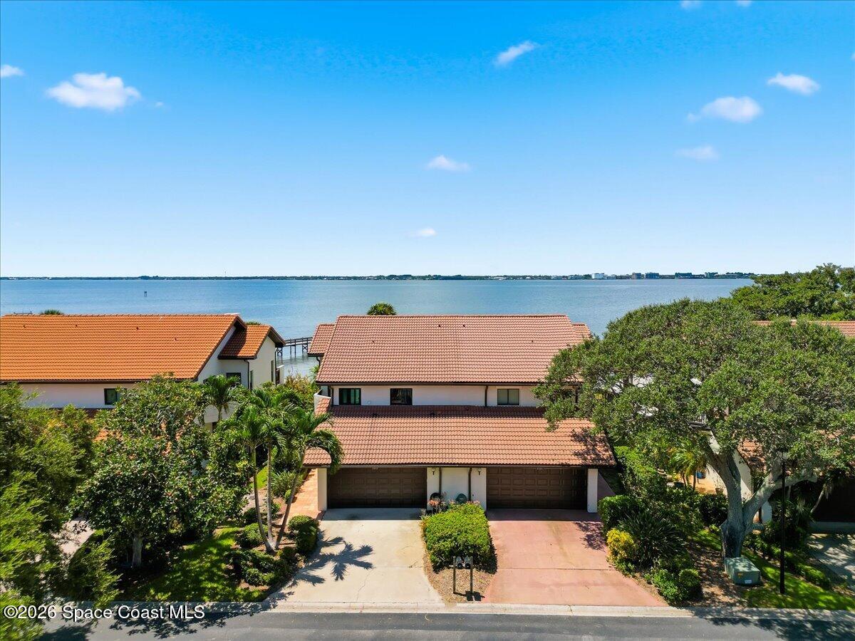 3252 River Villa Way — photo