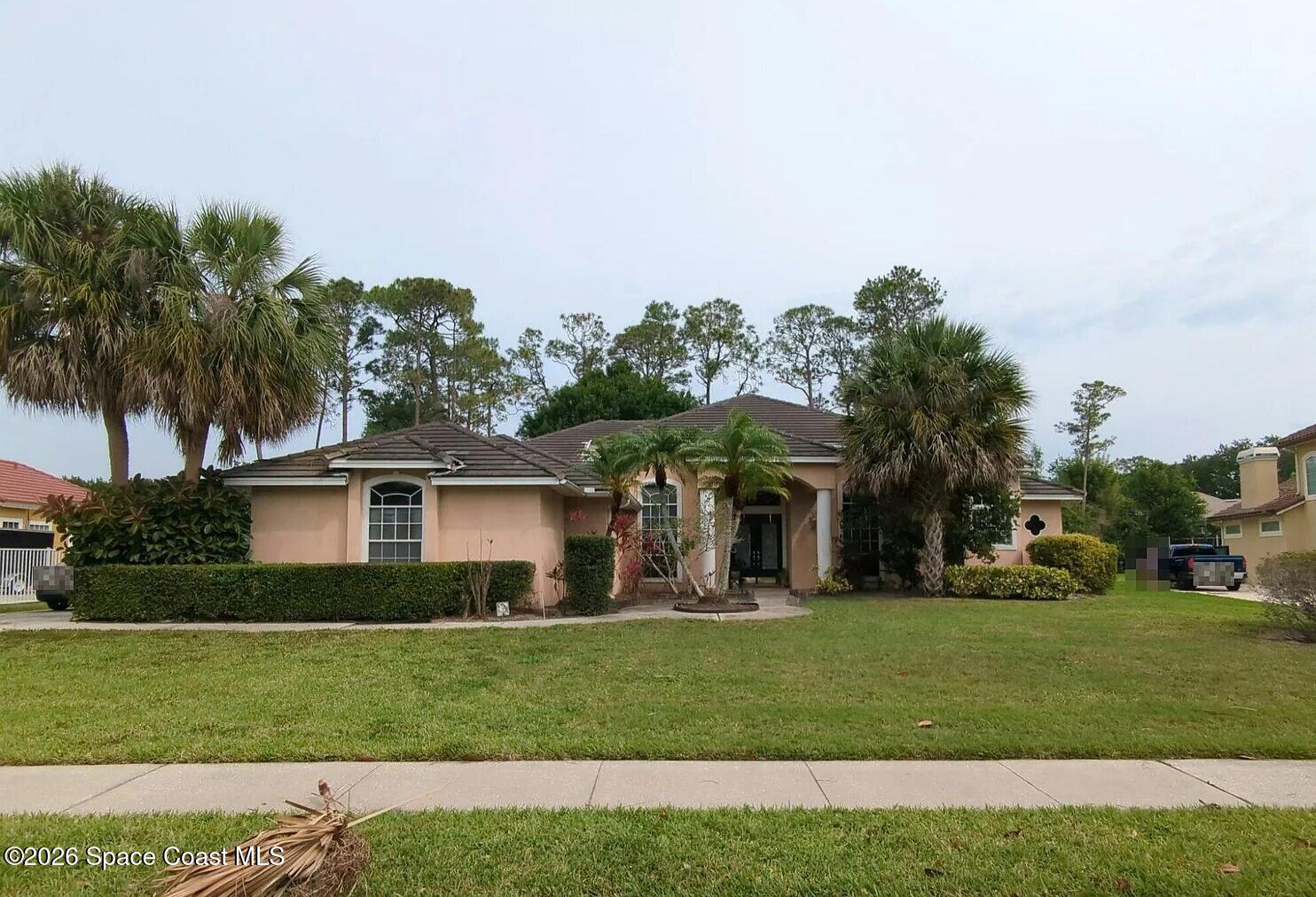 8725 Kenmure Cove — photo