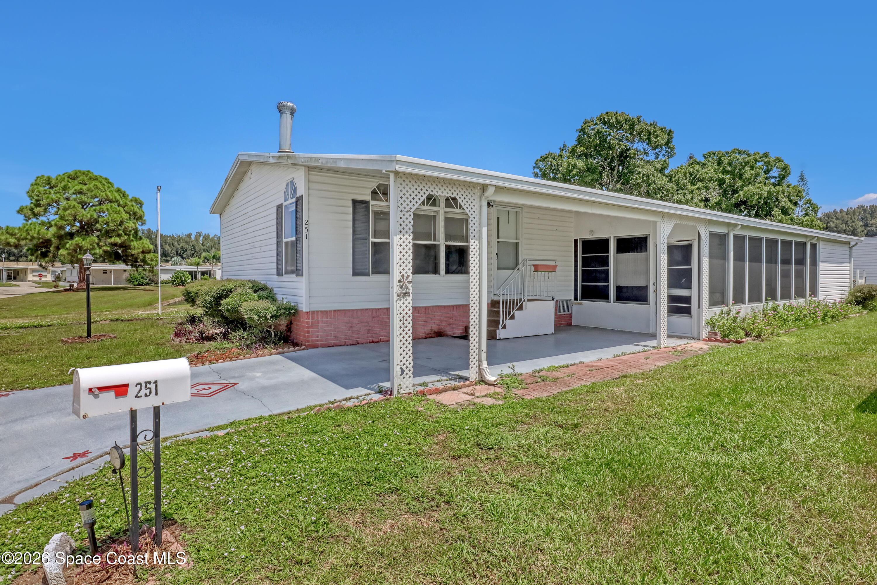251 Blossom Lane NE — photo