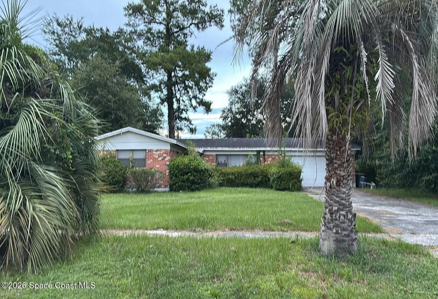 2605 Elisa Drive W — photo