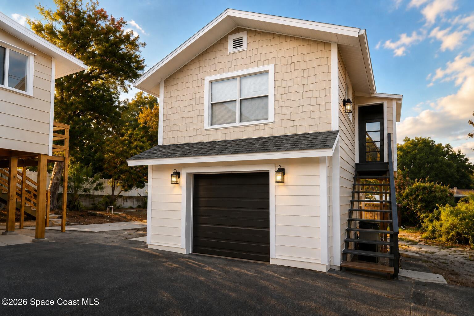 44 Barton Avenue 4 — photo