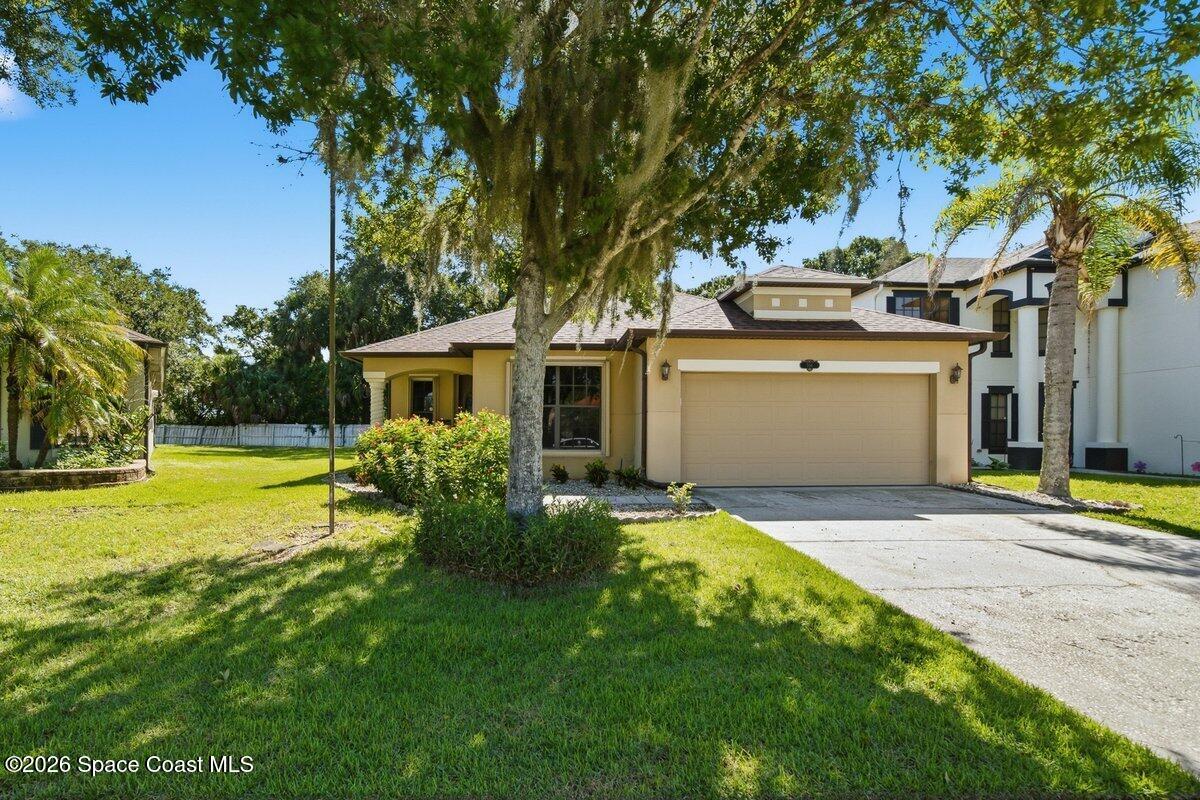 594 Dryden Circle — photo