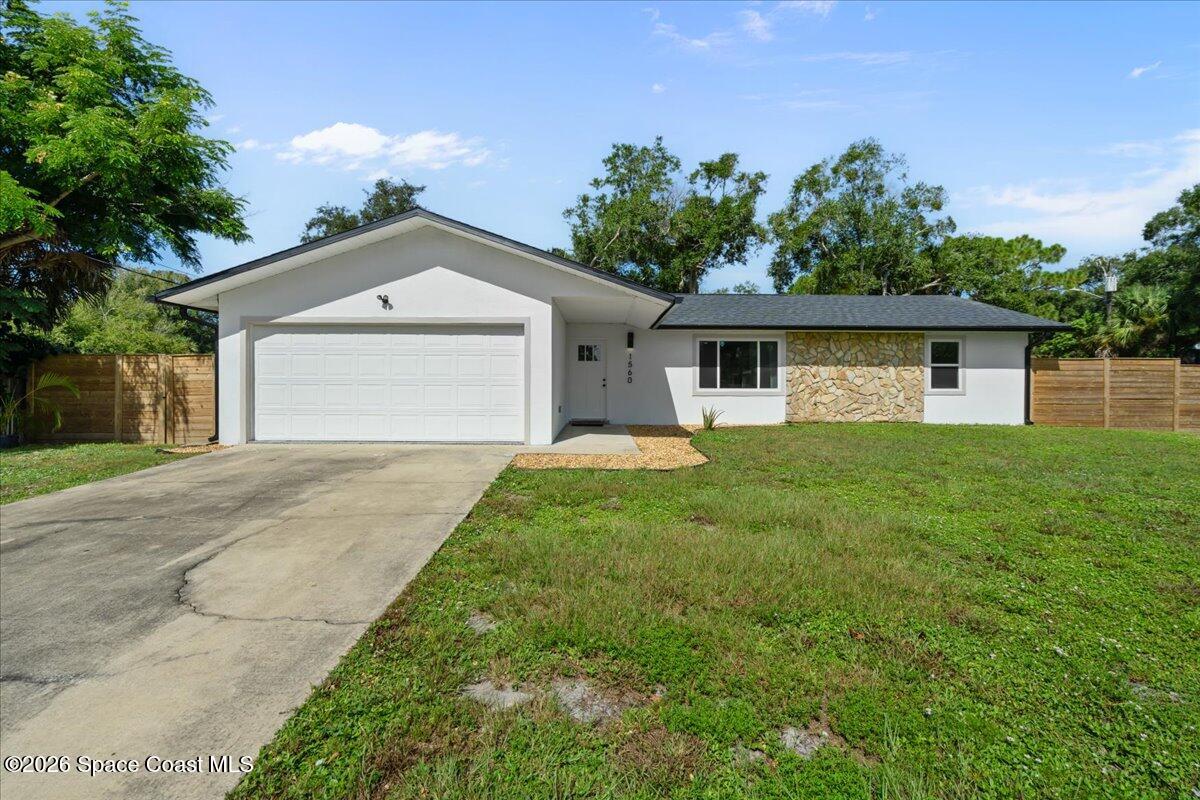 1560 Richards Drive NE — photo