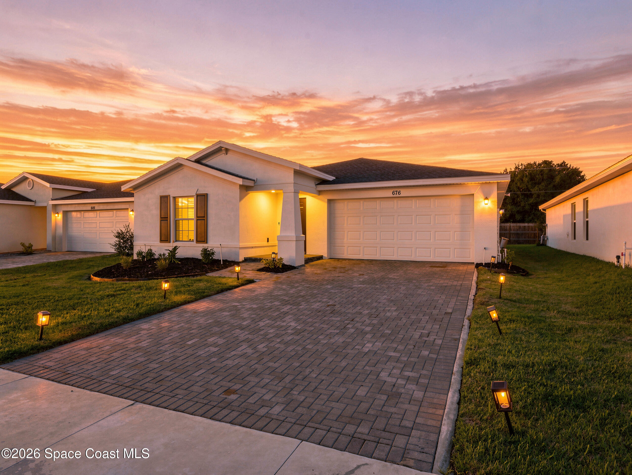 676 Dockside Drive SW — photo