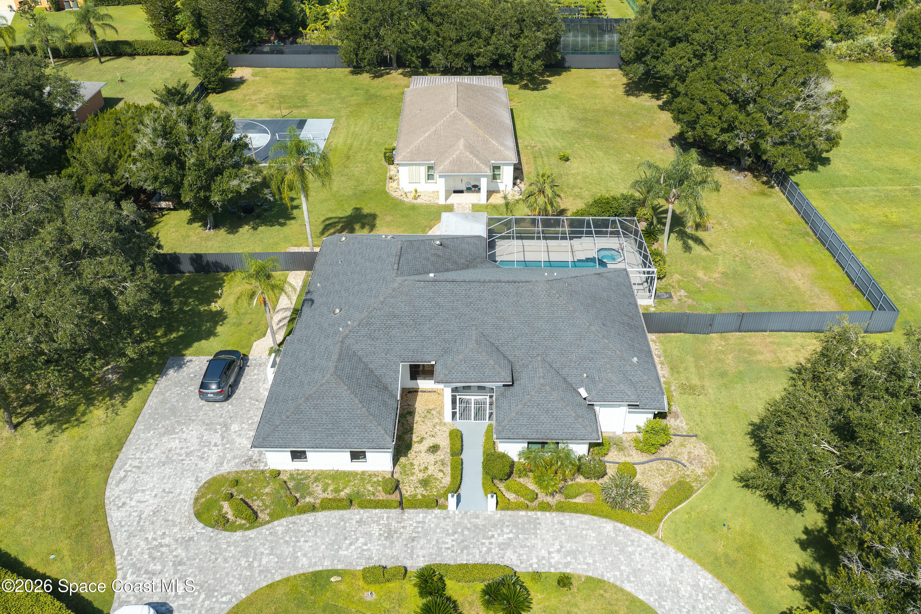 8710 Lake Ridge Drive — photo