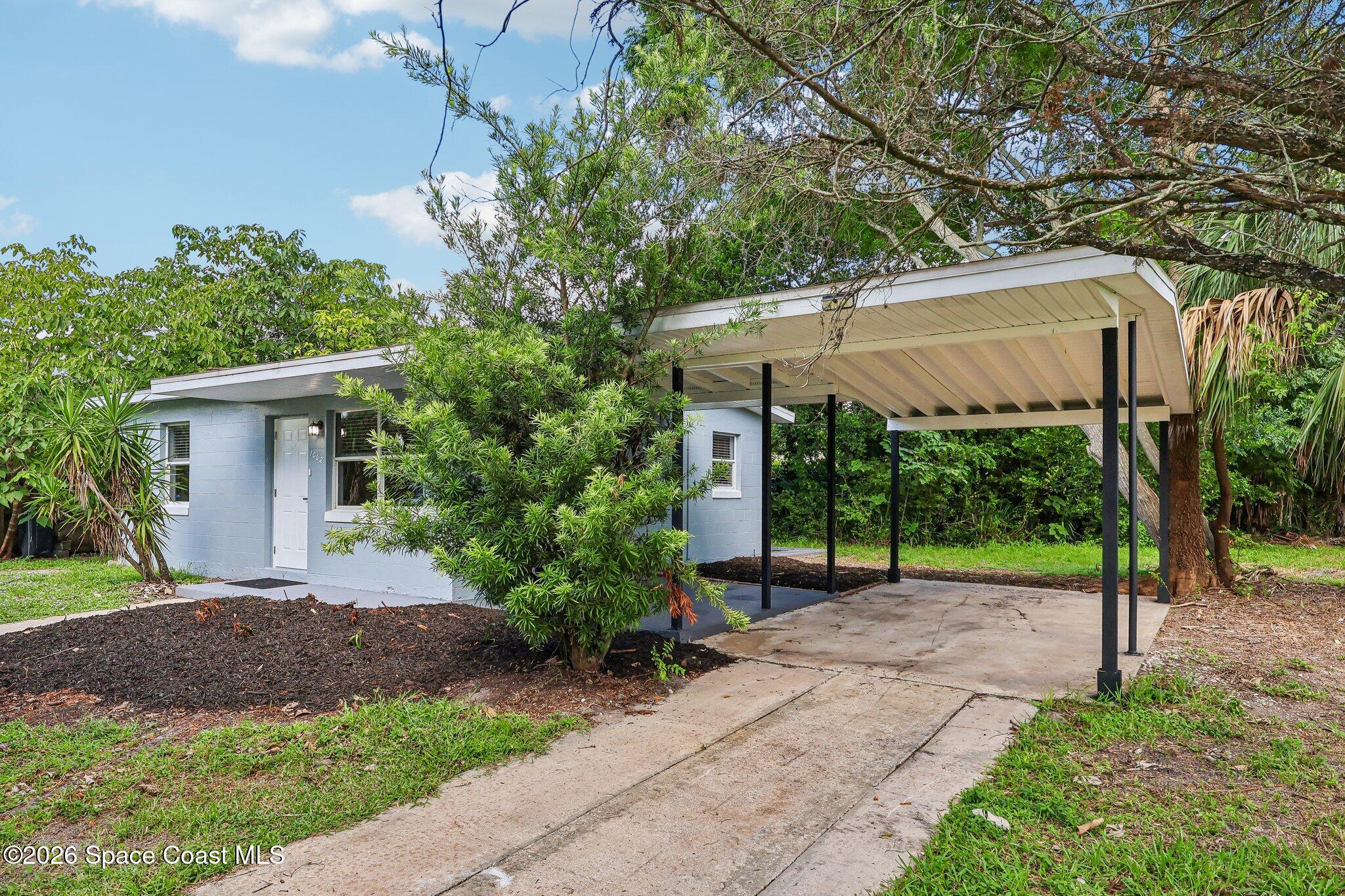 1062 Barclay Drive — photo