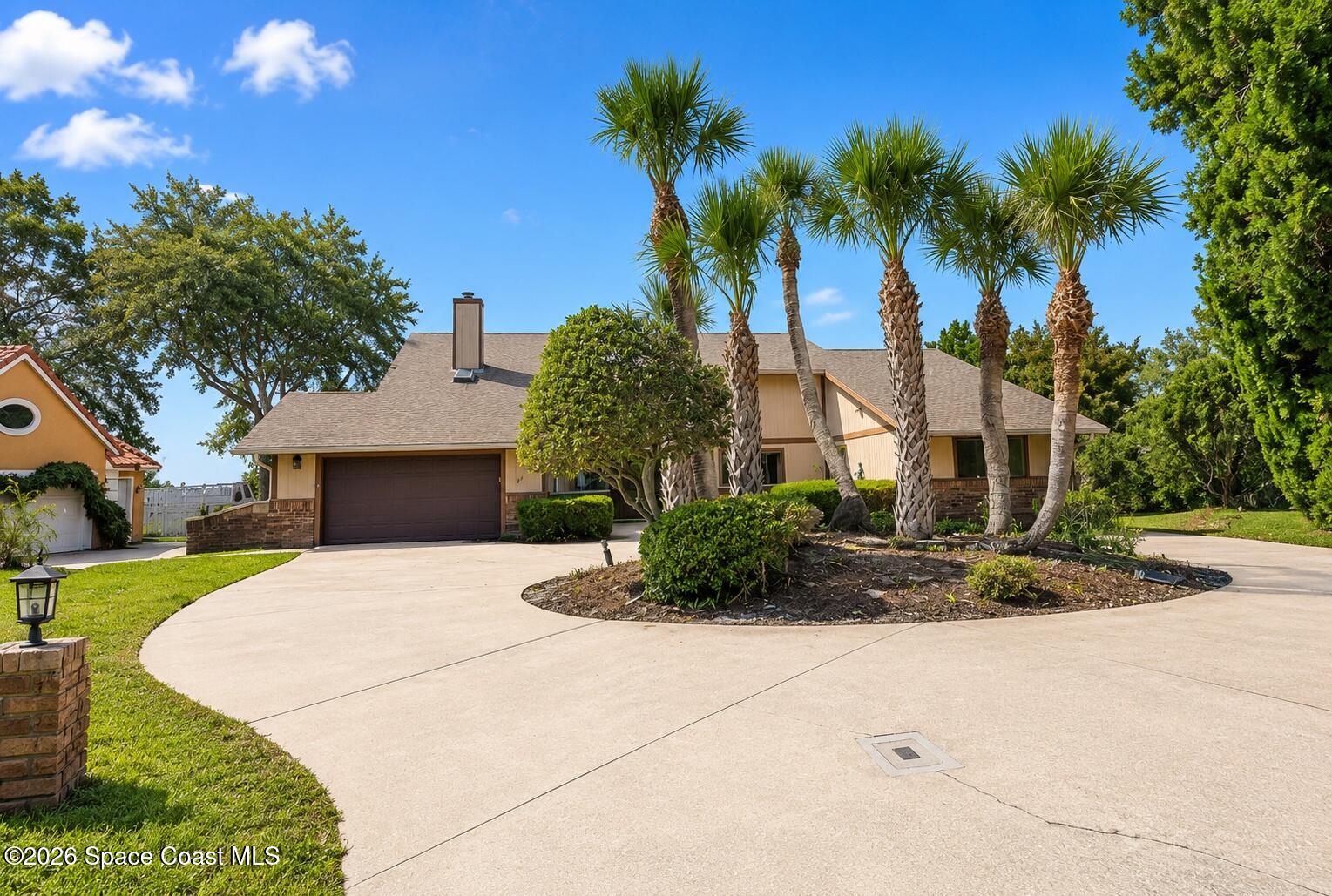 649 Woodbridge Drive 649 — photo