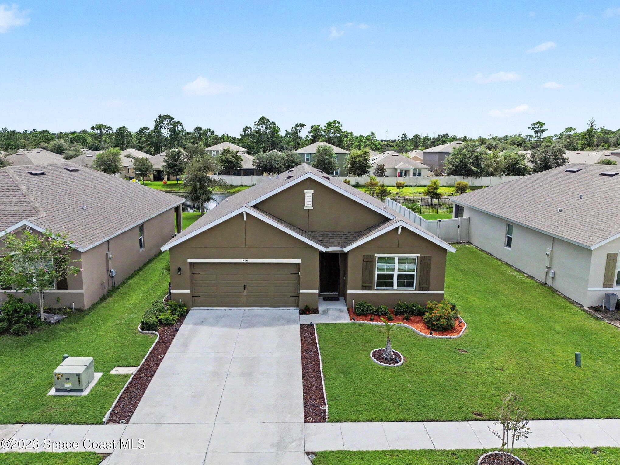749 Forest Trace Circle — photo