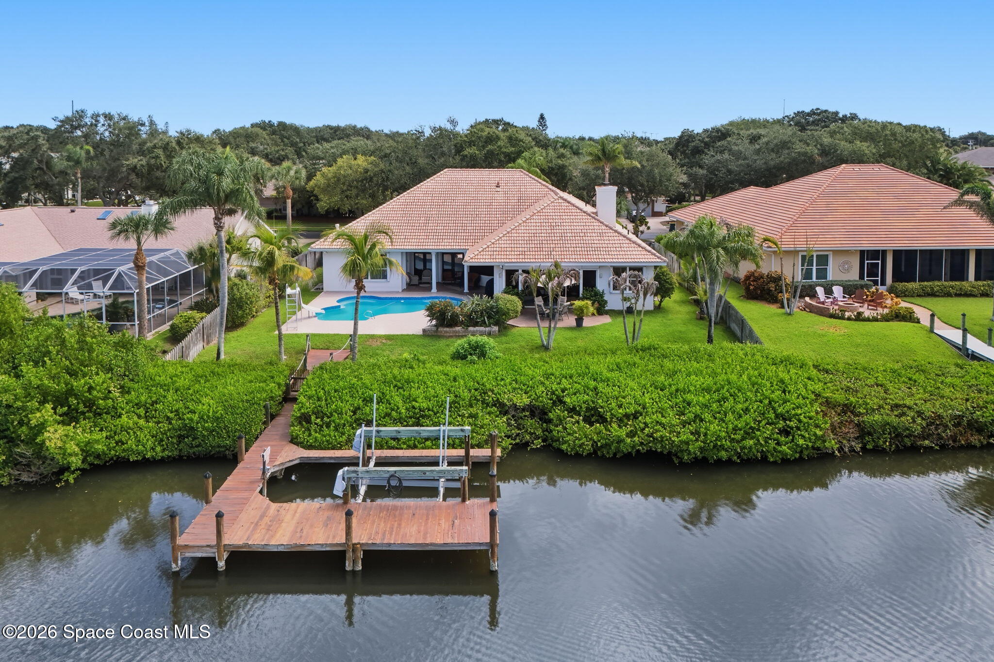 146 Windward Way — photo