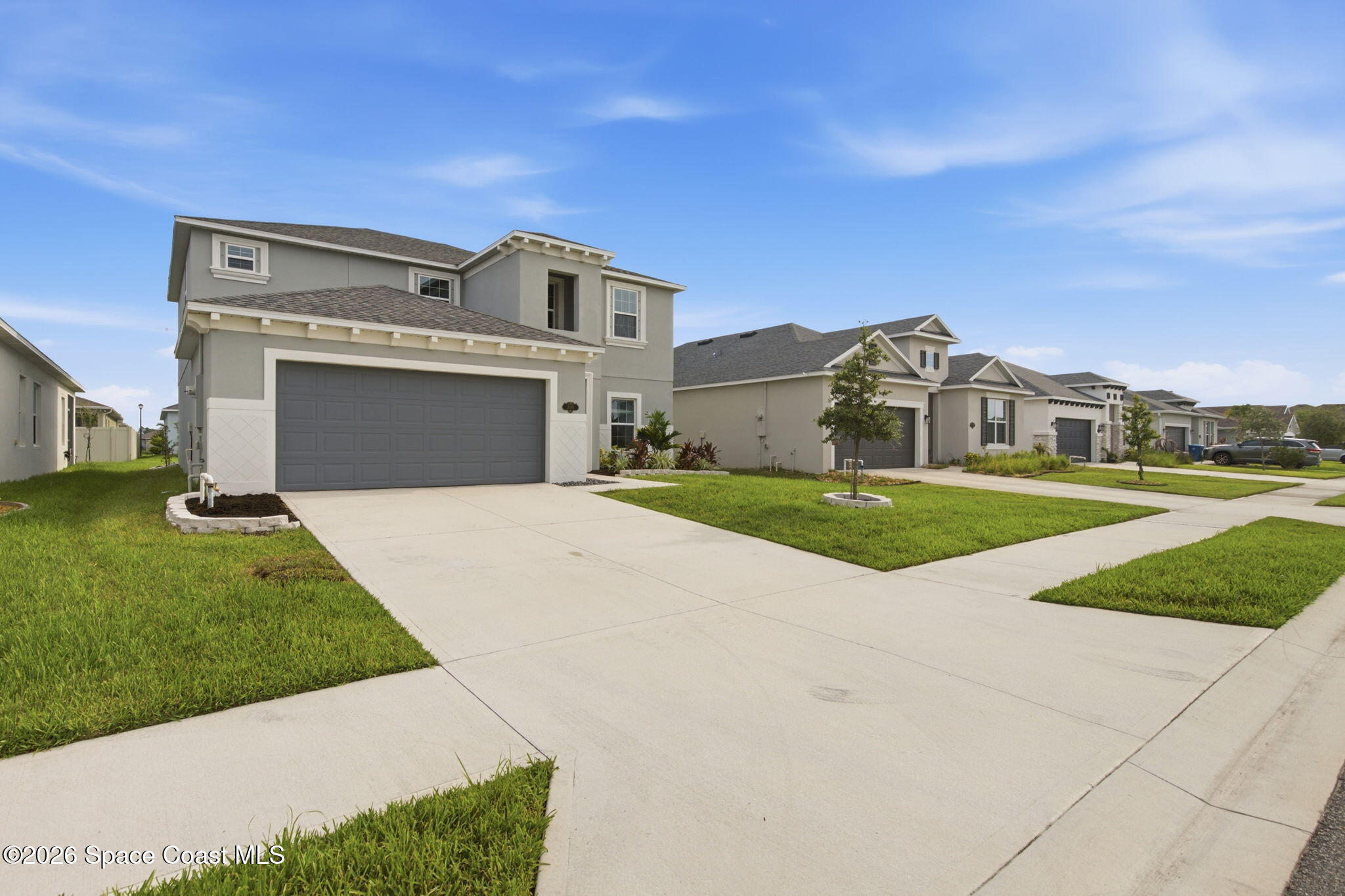 2046 Kylar Drive NW — photo