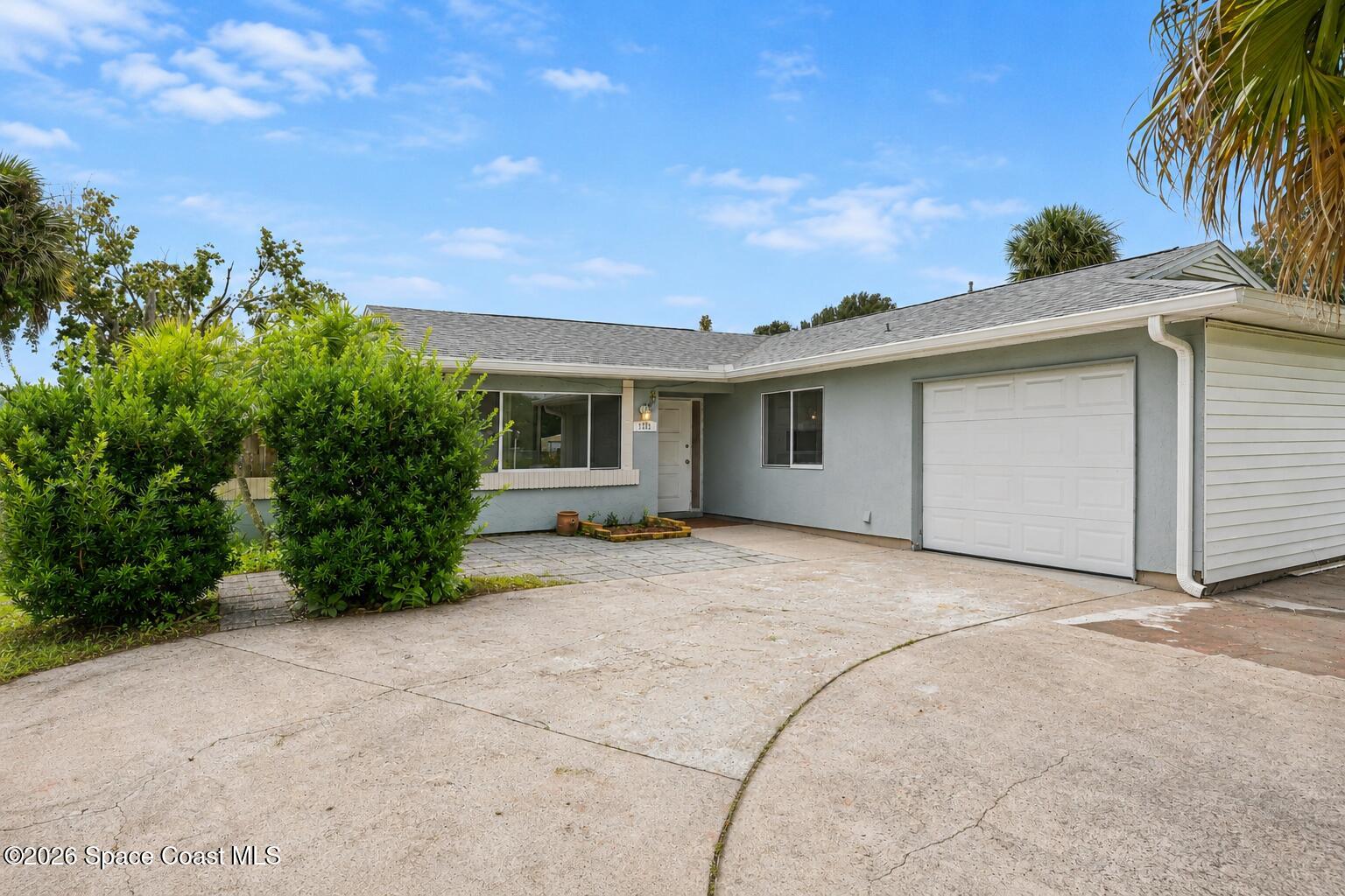 1202 Linmoor Circle NE — photo