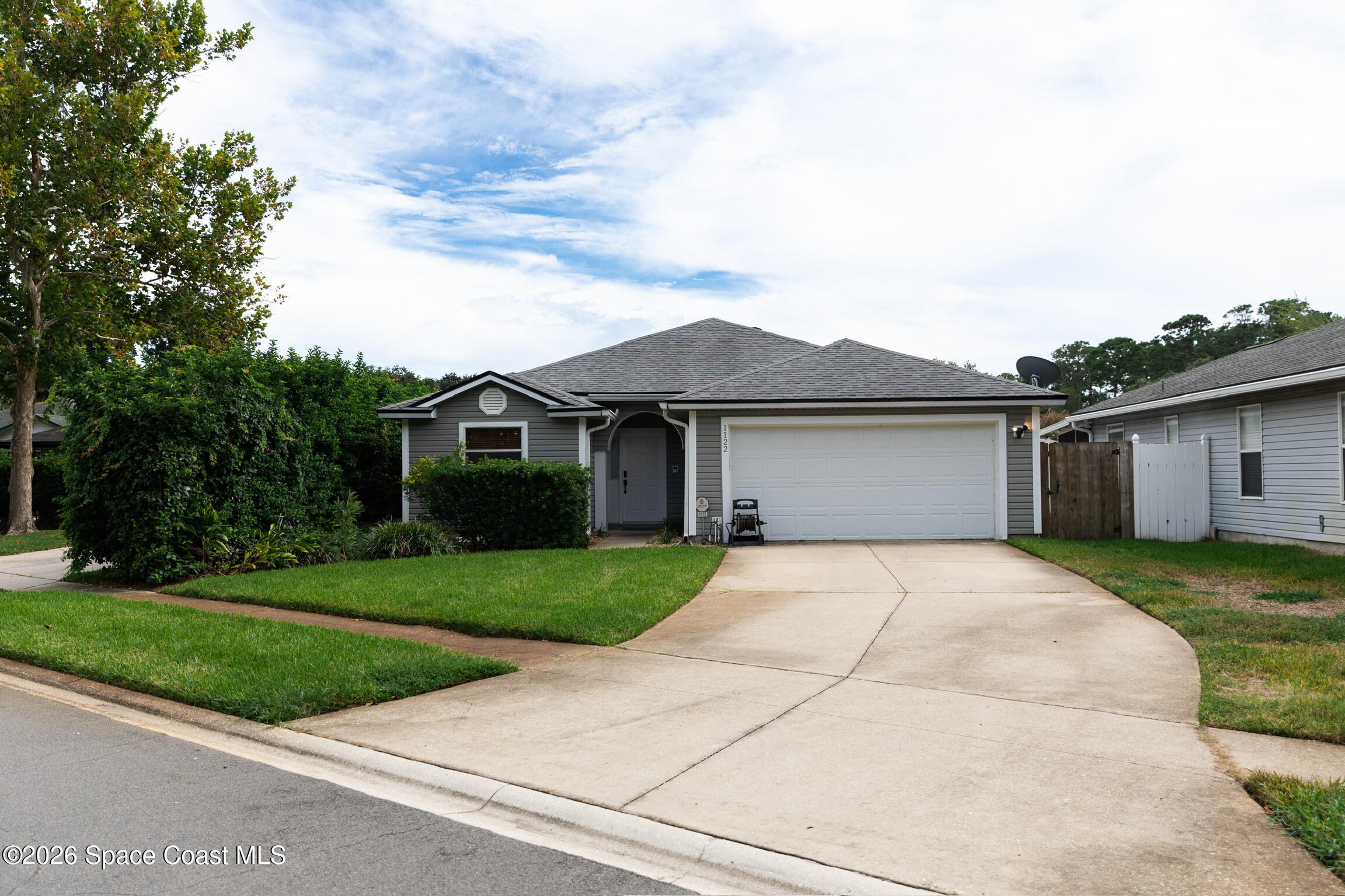 1122 Hidden Cove Circle N — photo