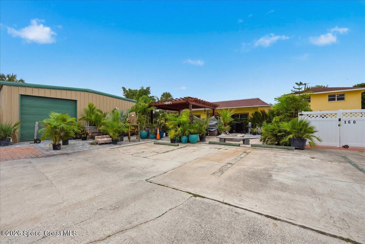 160 S Orlando Avenue — photo