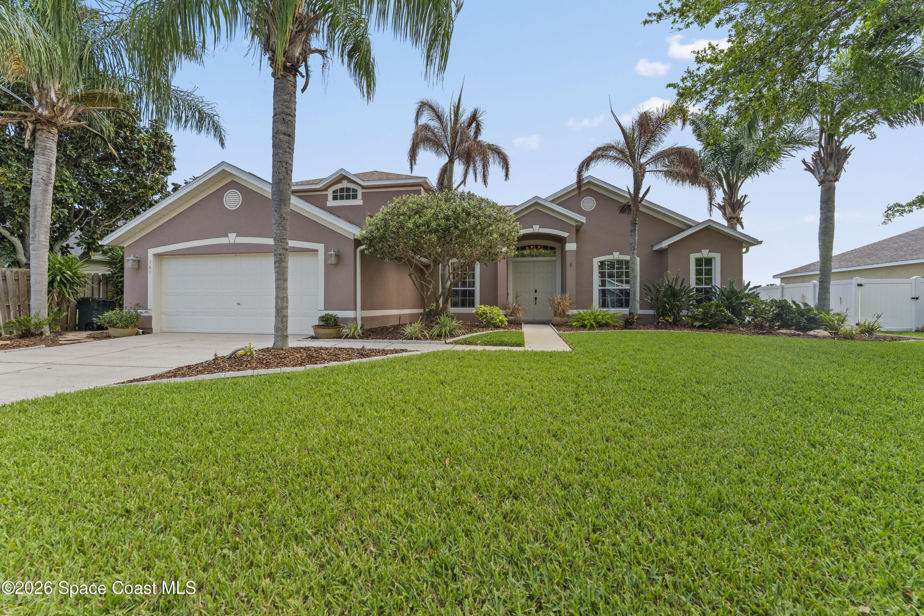 385 Tunbridge Drive — photo