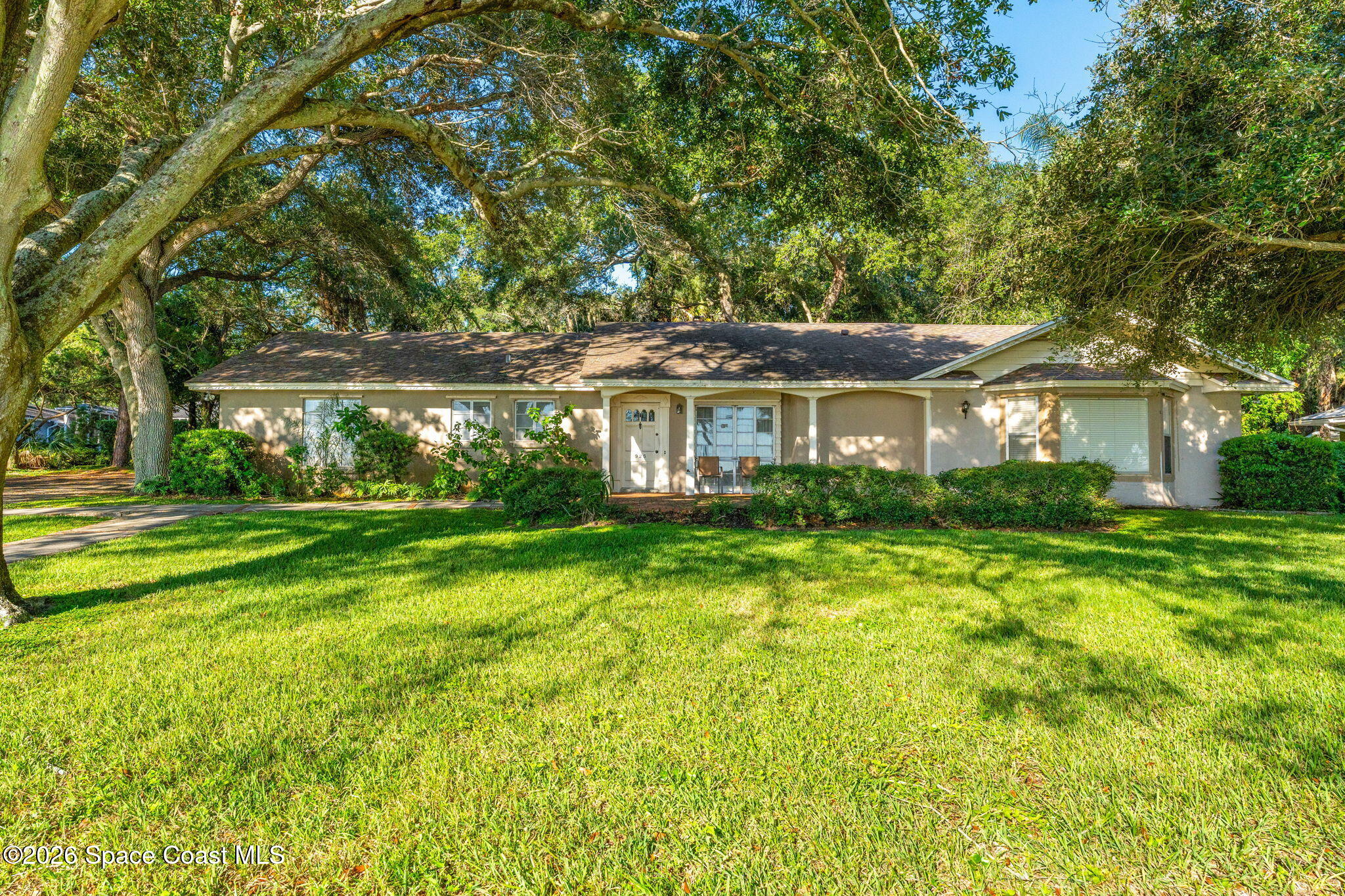 925 N Indian River Drive — photo