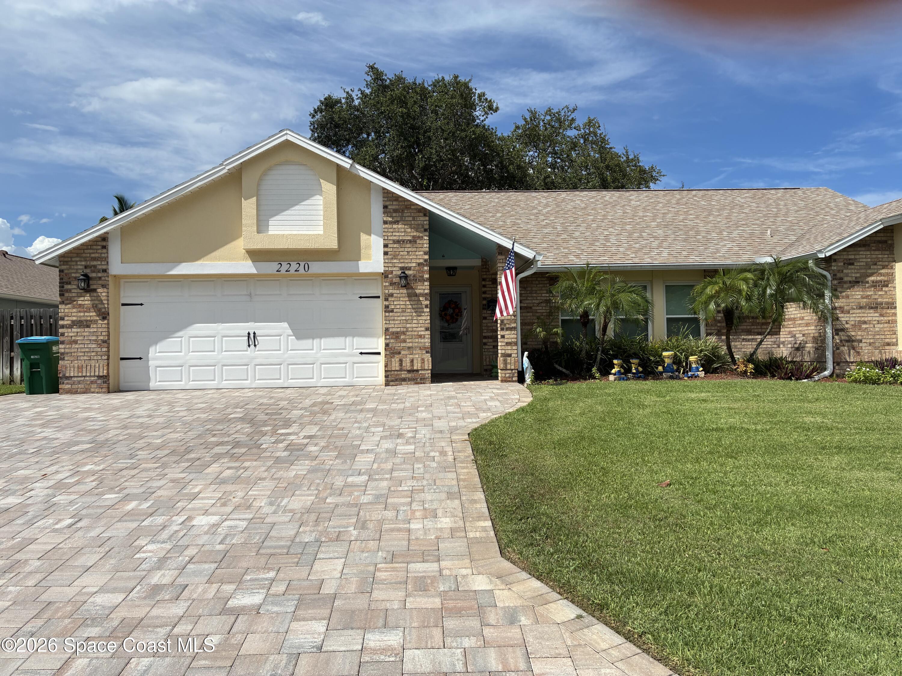 2220 Plantation Drive — photo