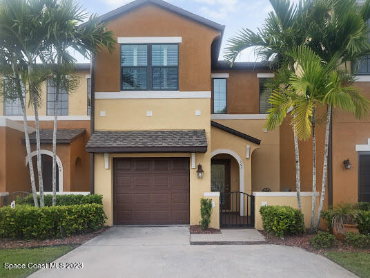 1310 Lara Circle 105 — photo
