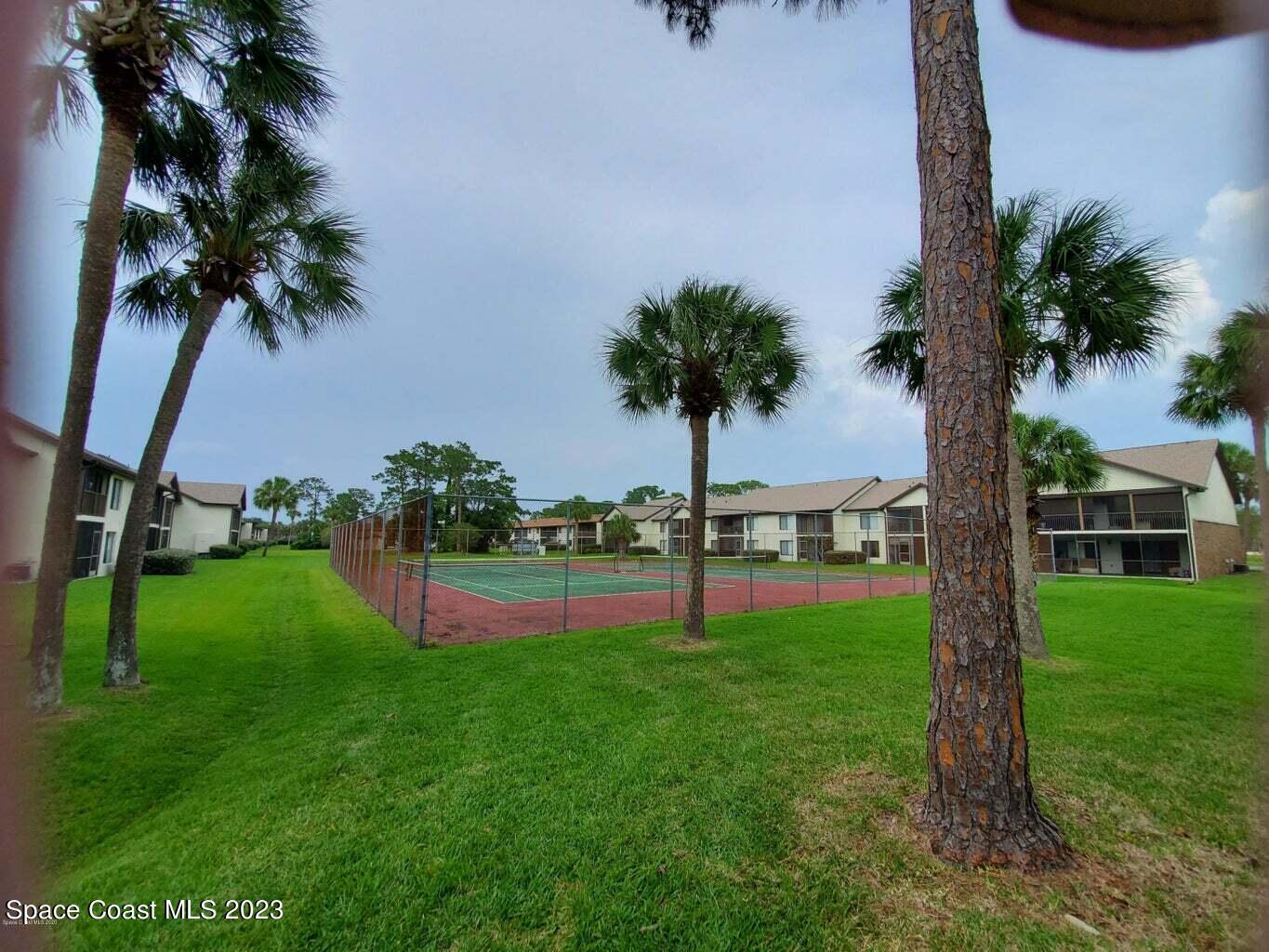 1515 Huntington Lane 613 — photo