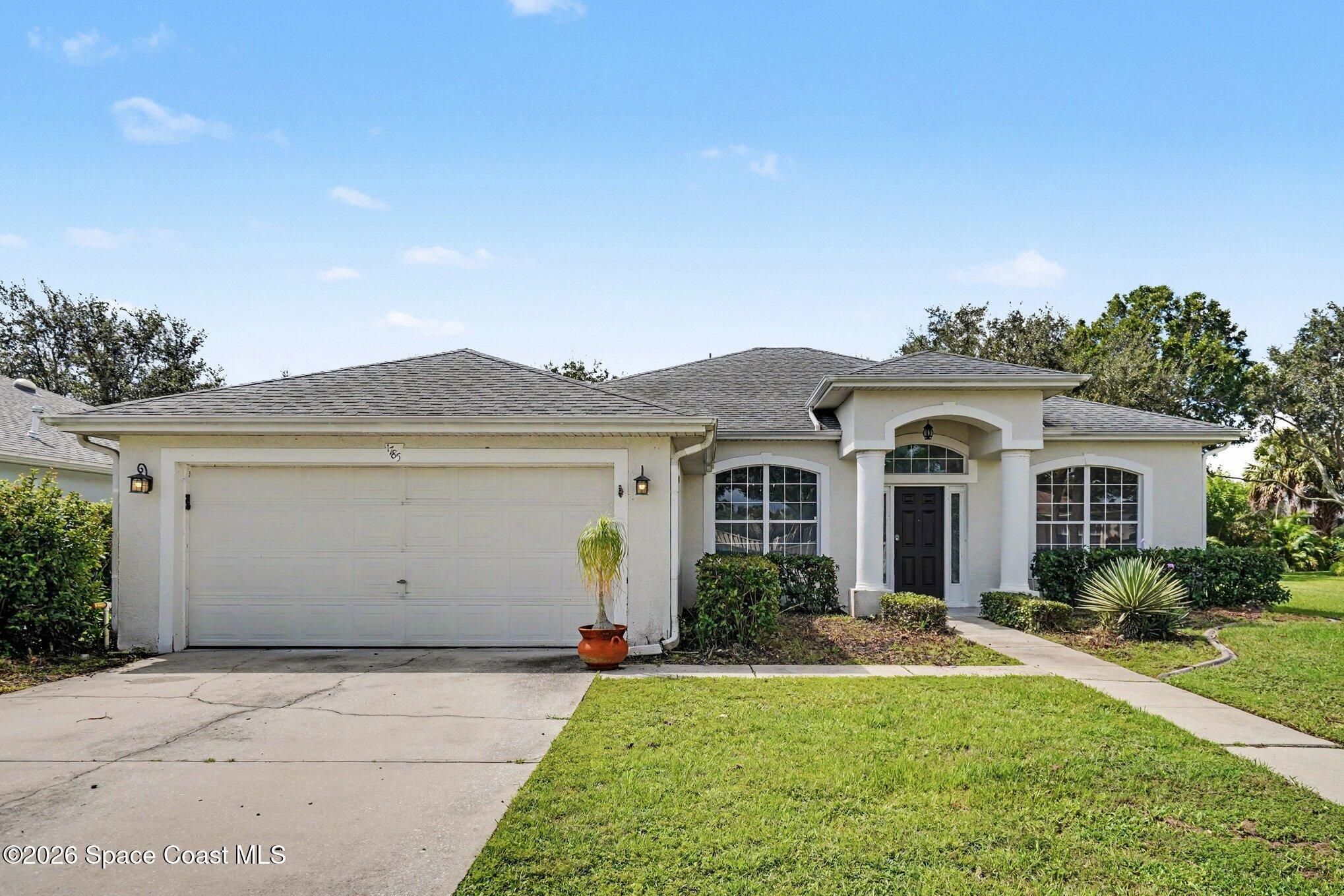 1785 Curlew Court — photo