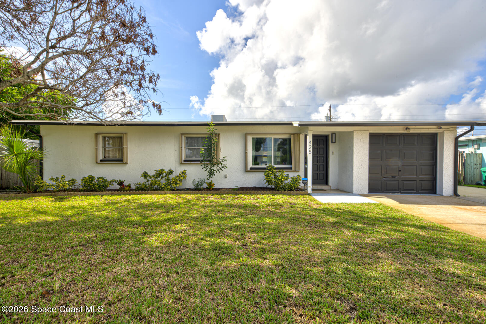 425 Sabal Avenue — photo
