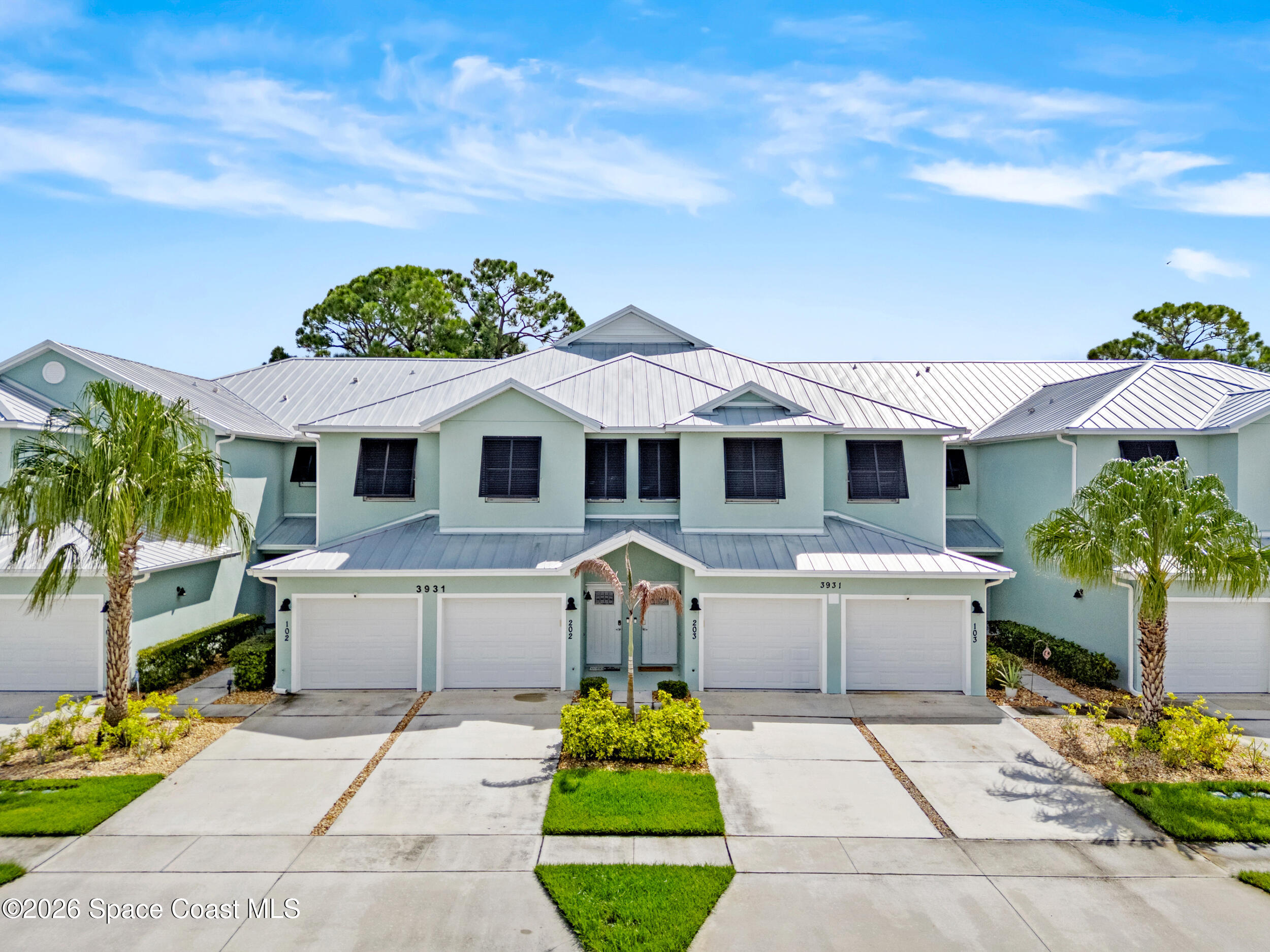 3931 Playa Del Sol Drive 202 — photo