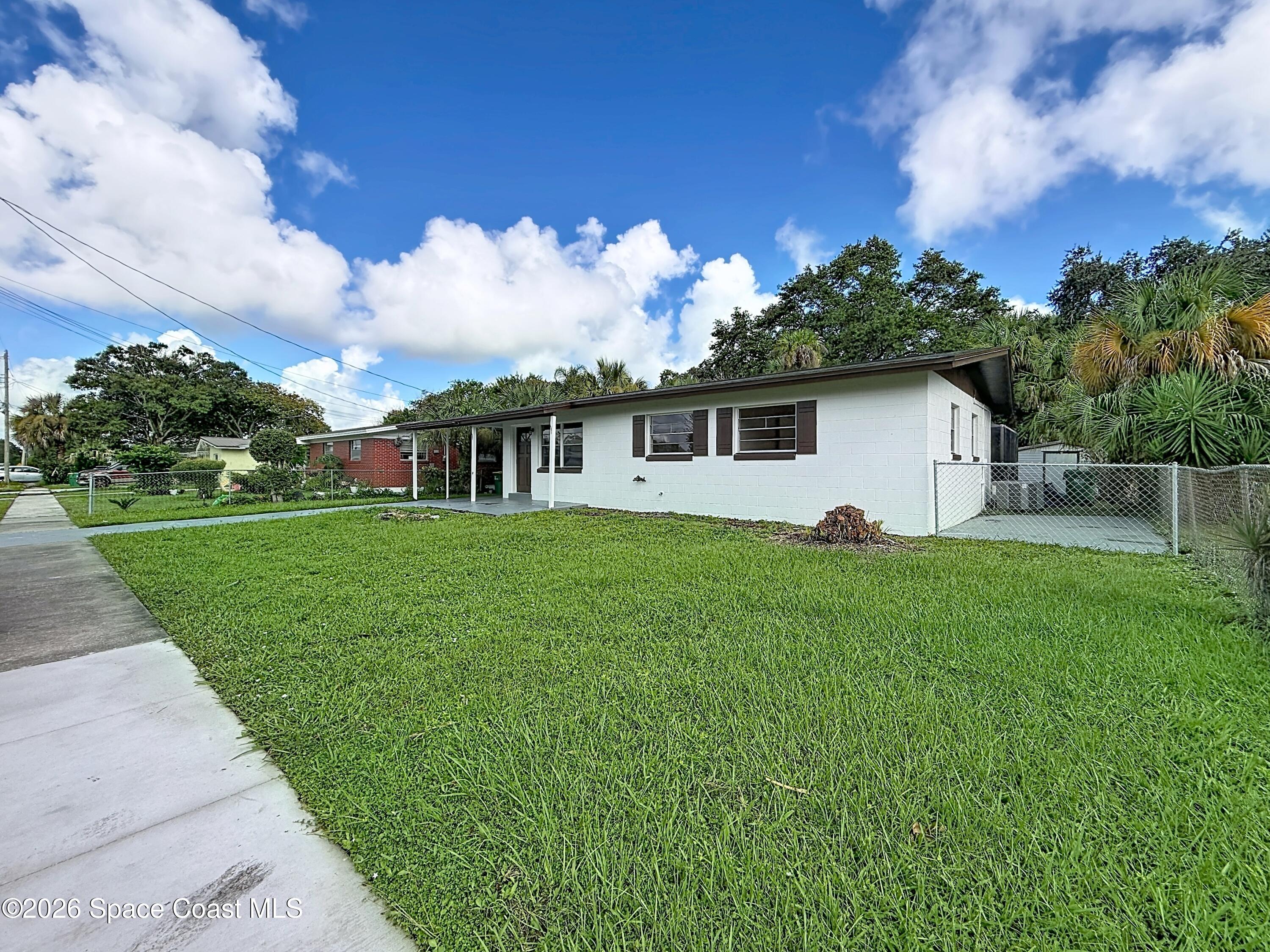 2587 Stratford Drive 2587 — photo