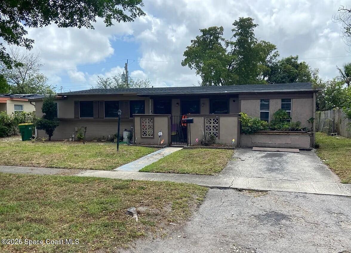 4910 NW 12th Street — photo