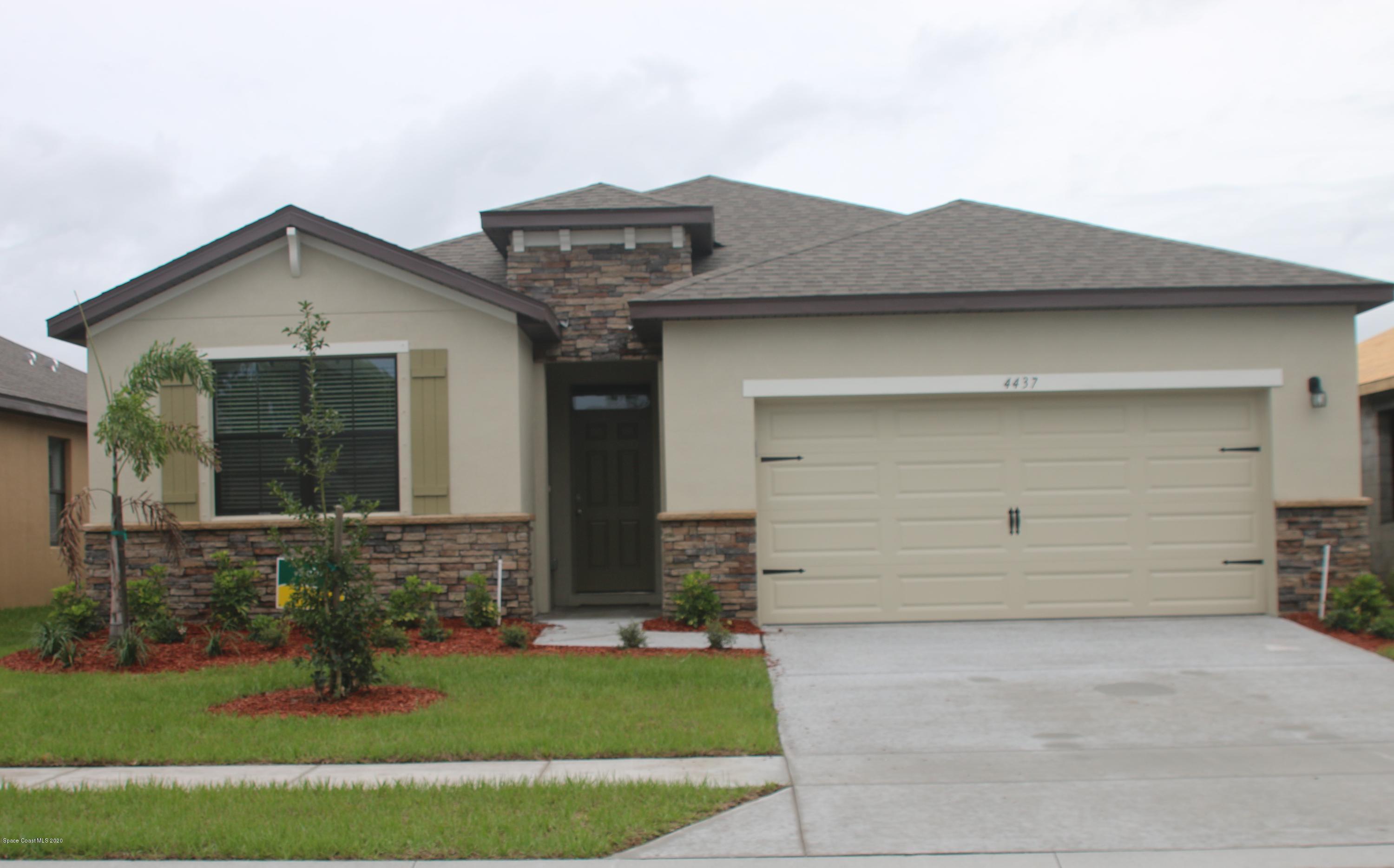 4437 Magenta Isles Drive — photo
