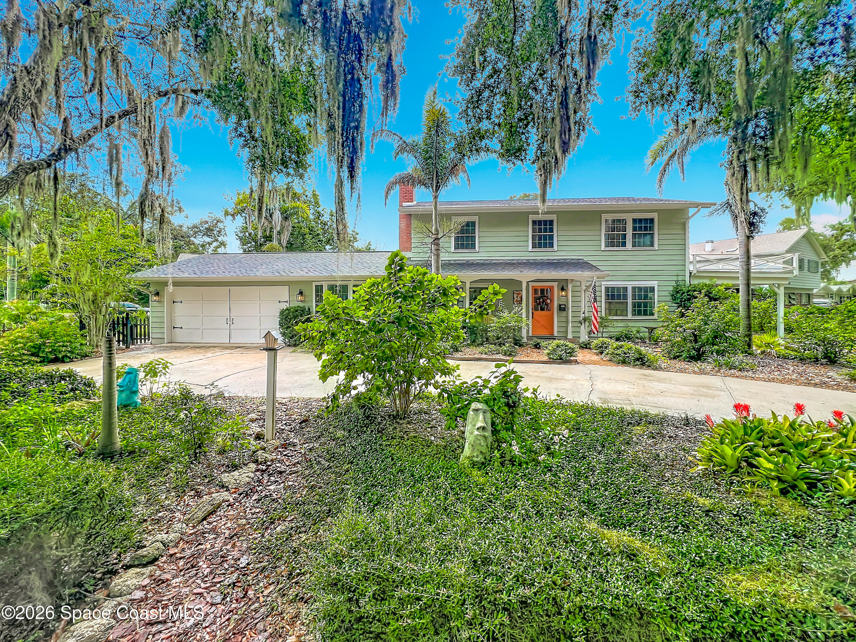 645 Orange Court — photo