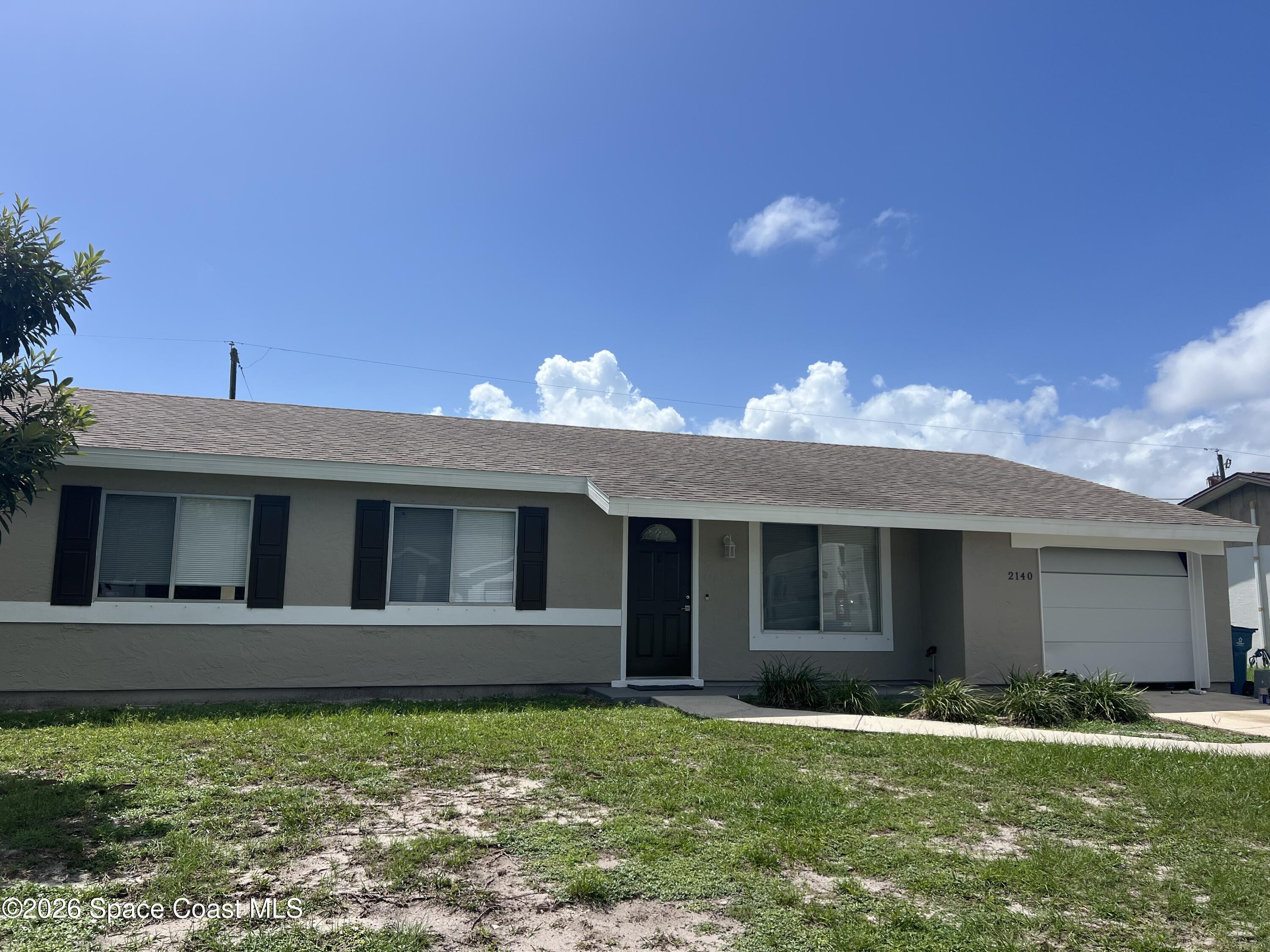 2140 Clover Street NE — photo