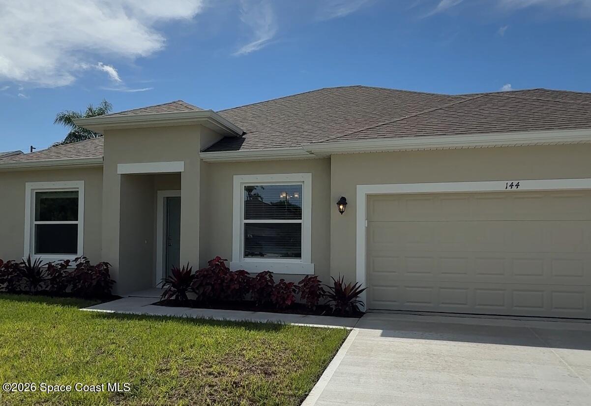 144 Pelican Island Place — photo