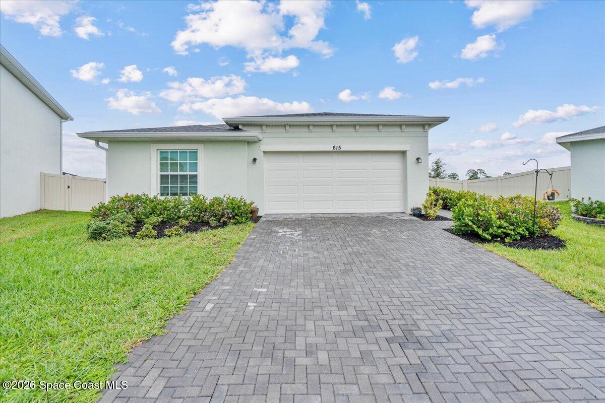 615 Dockside Drive SW — photo