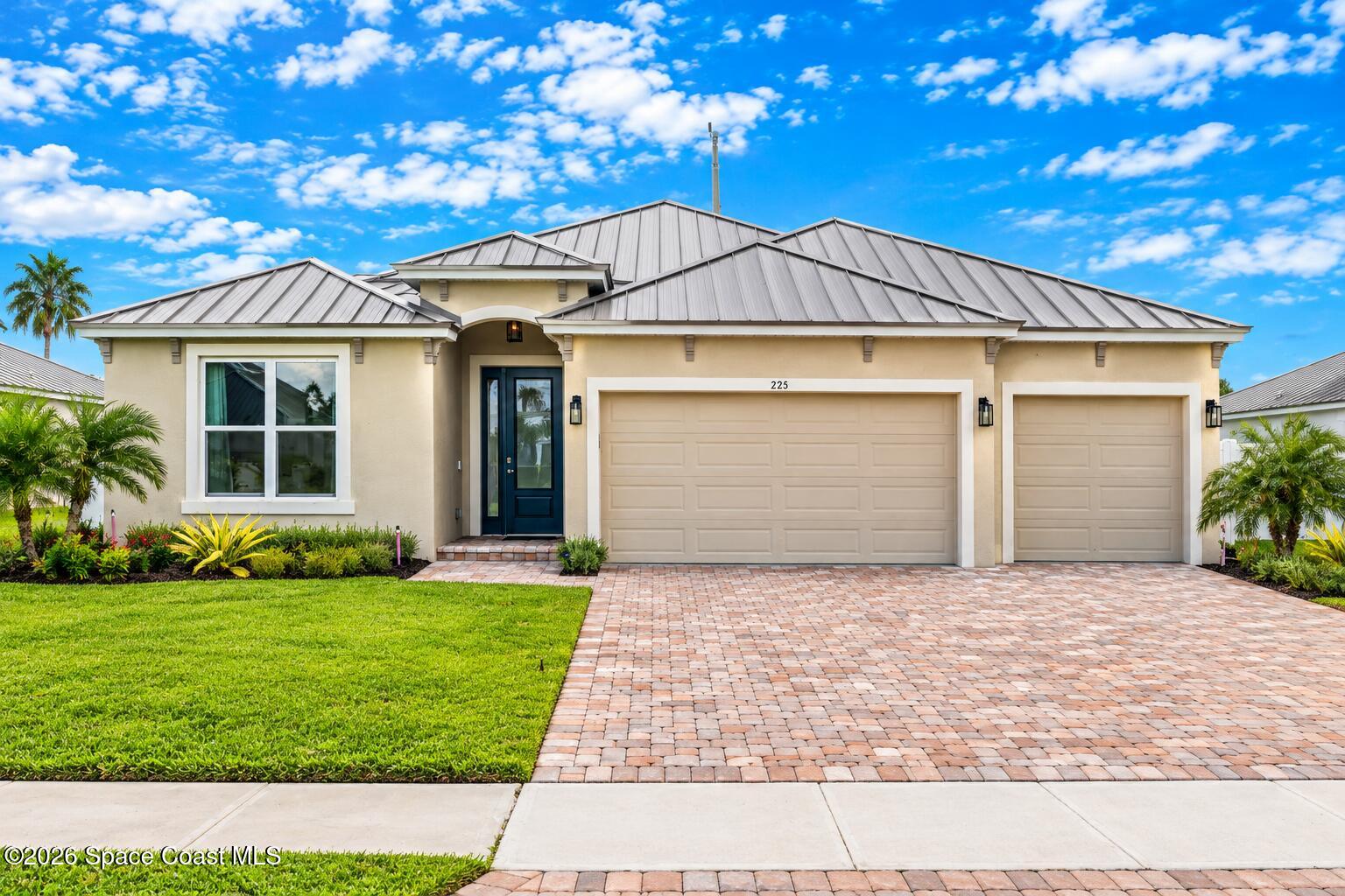 225 First Light Cir — photo