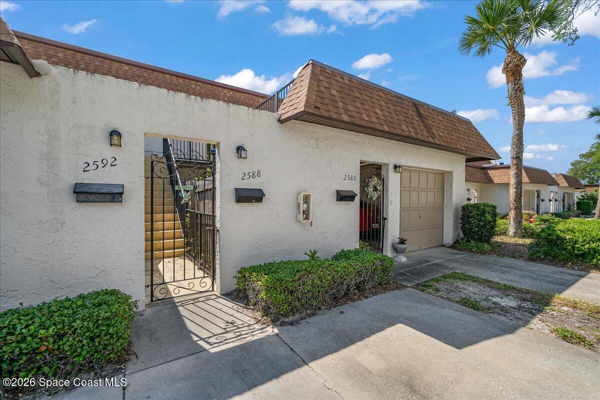 2592 Demaret Drive 326B — photo