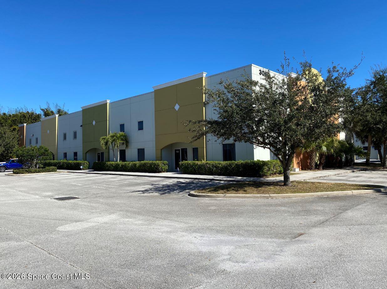 3030 Venture Lane #105-106 (3,673 Sf) — photo