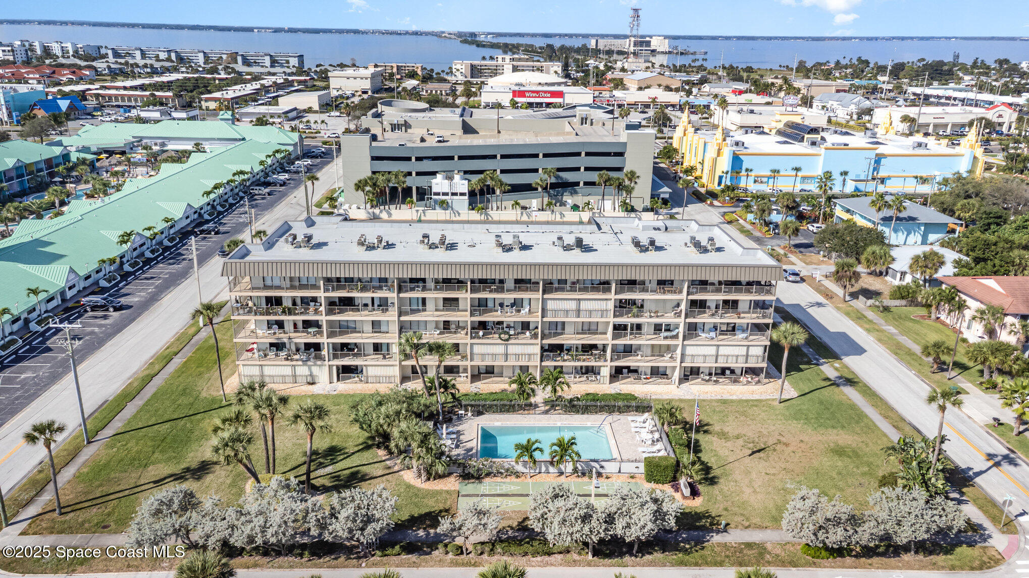 4105 Ocean Beach Boulevard 422 — photo