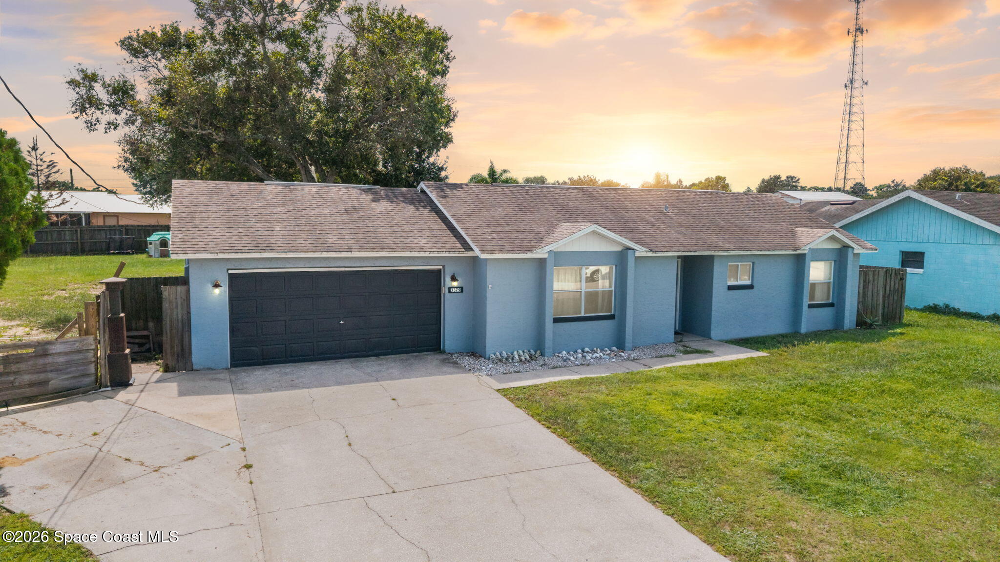 3379 Kilbee Street — photo