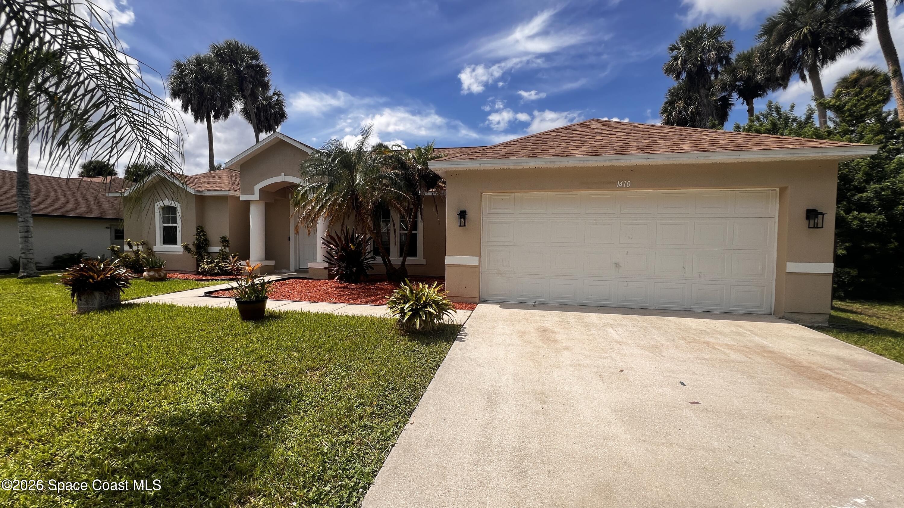 1410 Ruffin Circle SE — photo