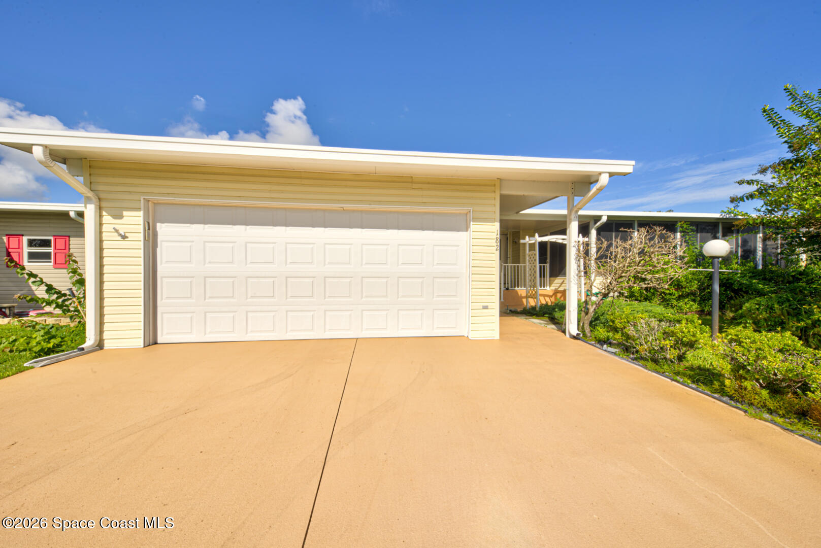 182 Scenic Drive — photo