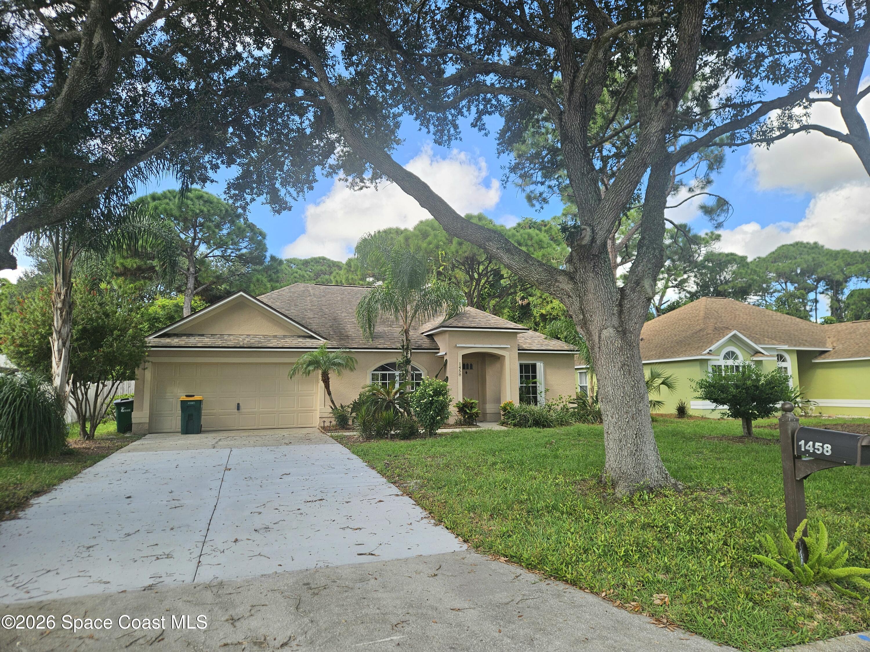 1458 California Drive — photo