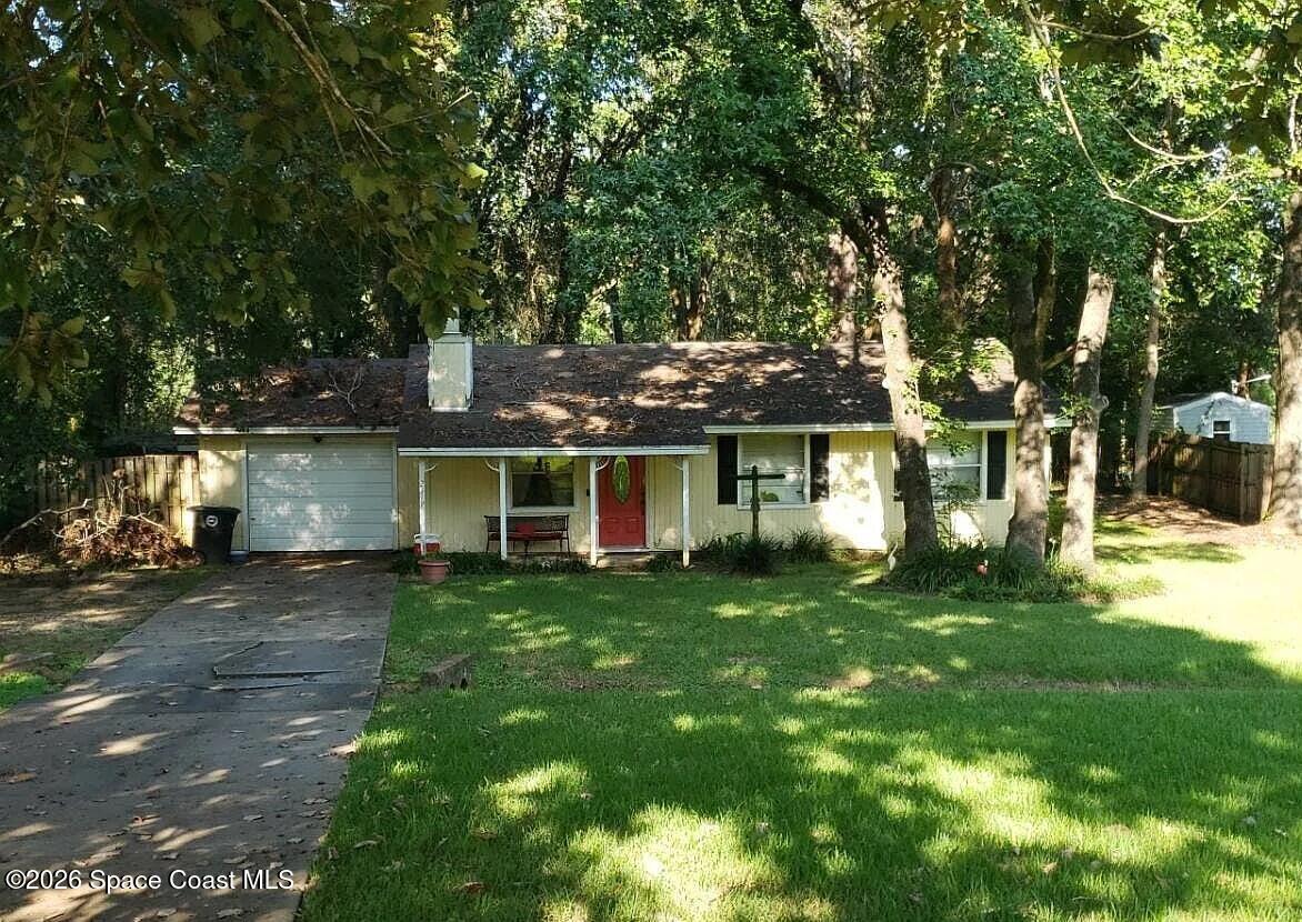 2319 Lake Heritage Drive — photo