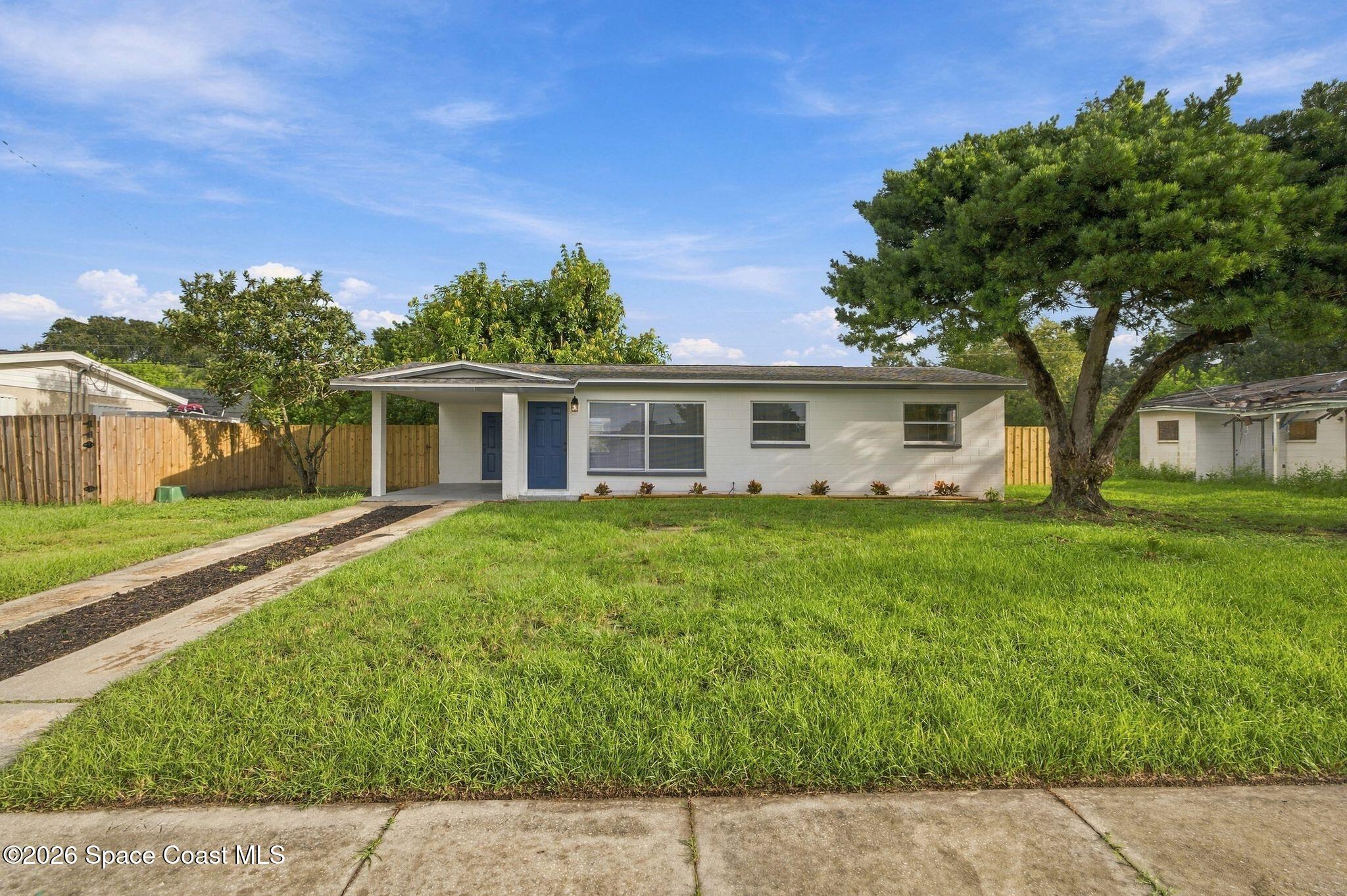 360 Fisher Lane — photo