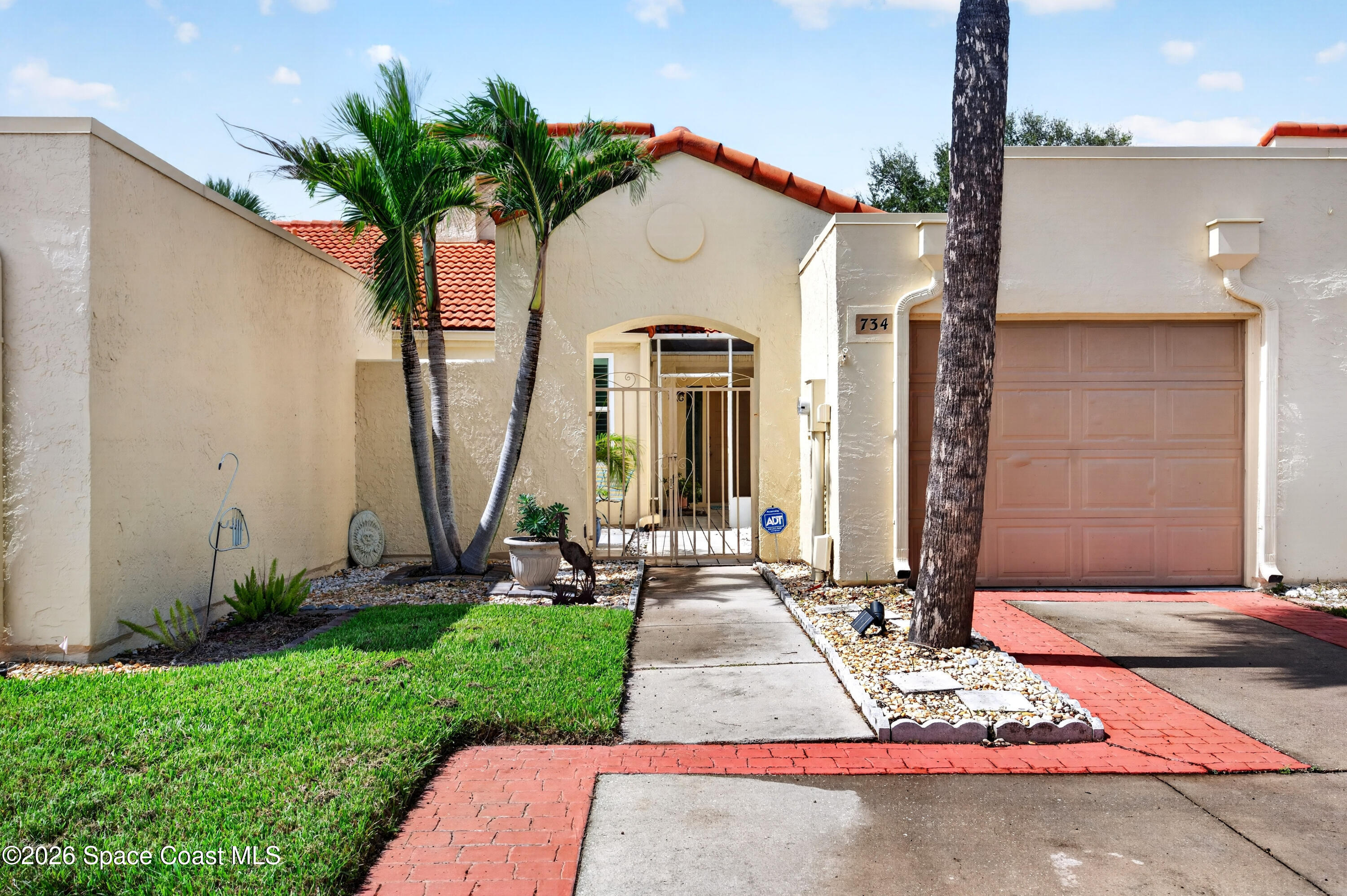 734 Pine Island Drive — photo