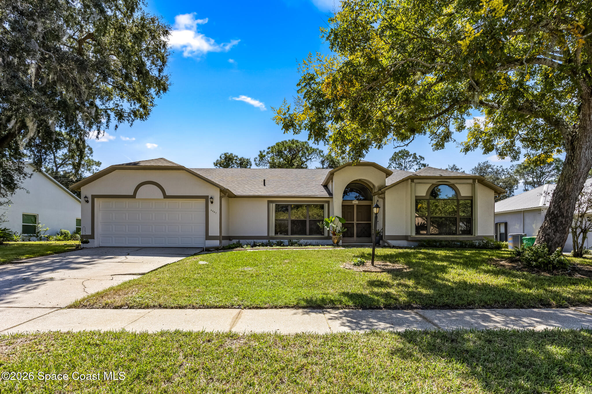 4447 Lantern Drive — photo
