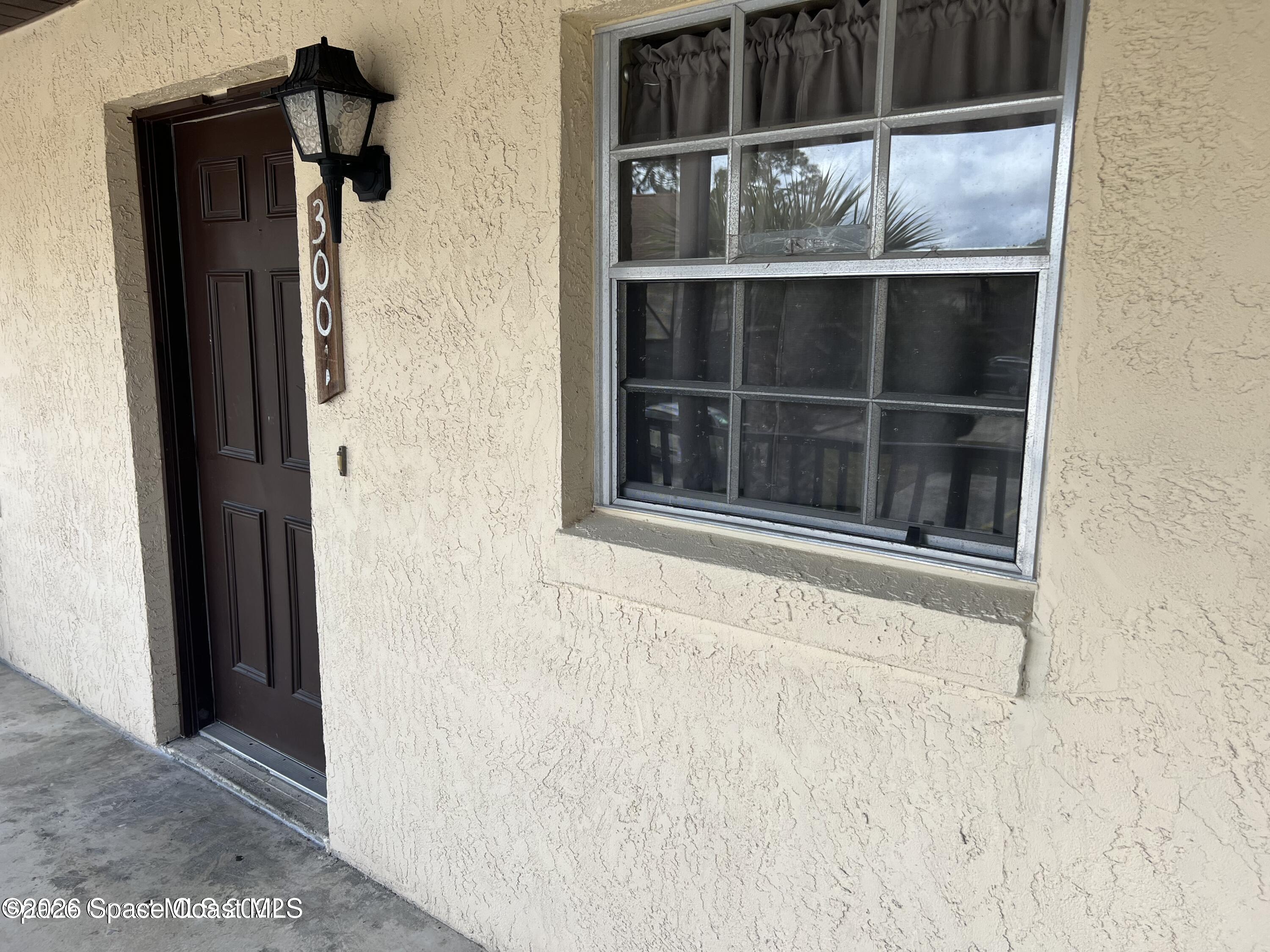 3001 Sir Hamilton Circle 8 — photo